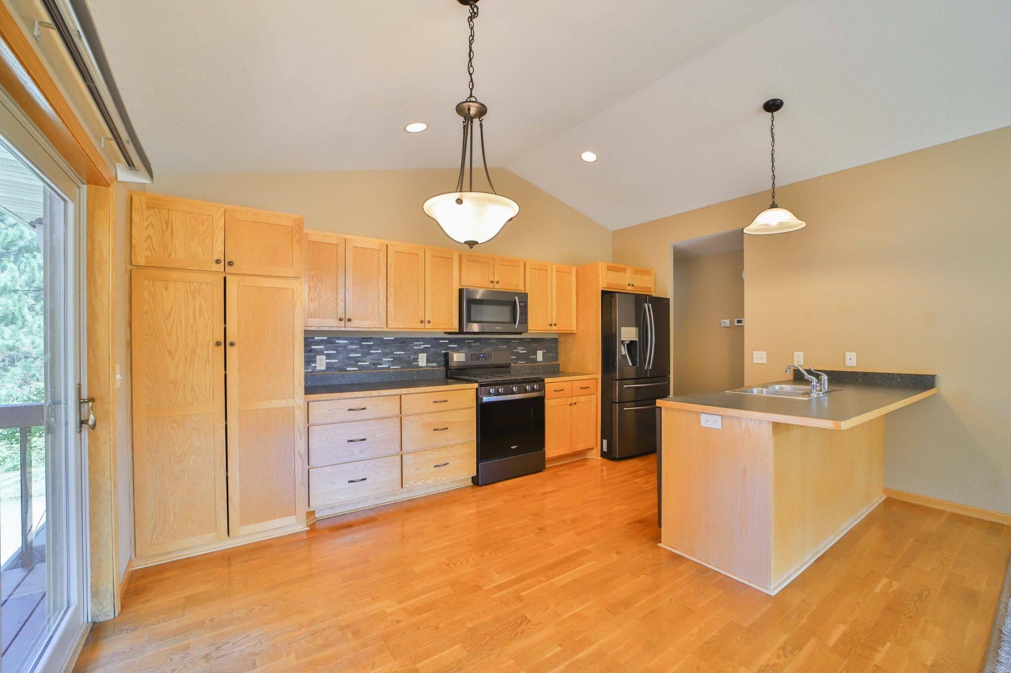 2007 single family home for sale at 16310 Pristine Pine Court in Brainerd, MN — 4 bed, 3 bath (photo 3 of 58)