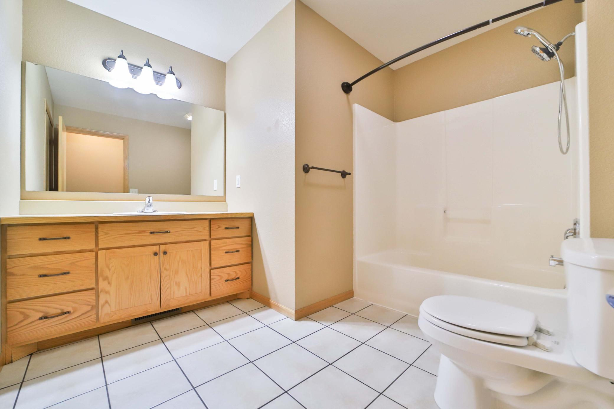 2007 single family home for sale at 16310 Pristine Pine Court in Brainerd, MN — 4 bed, 3 bath (photo 24 of 58)