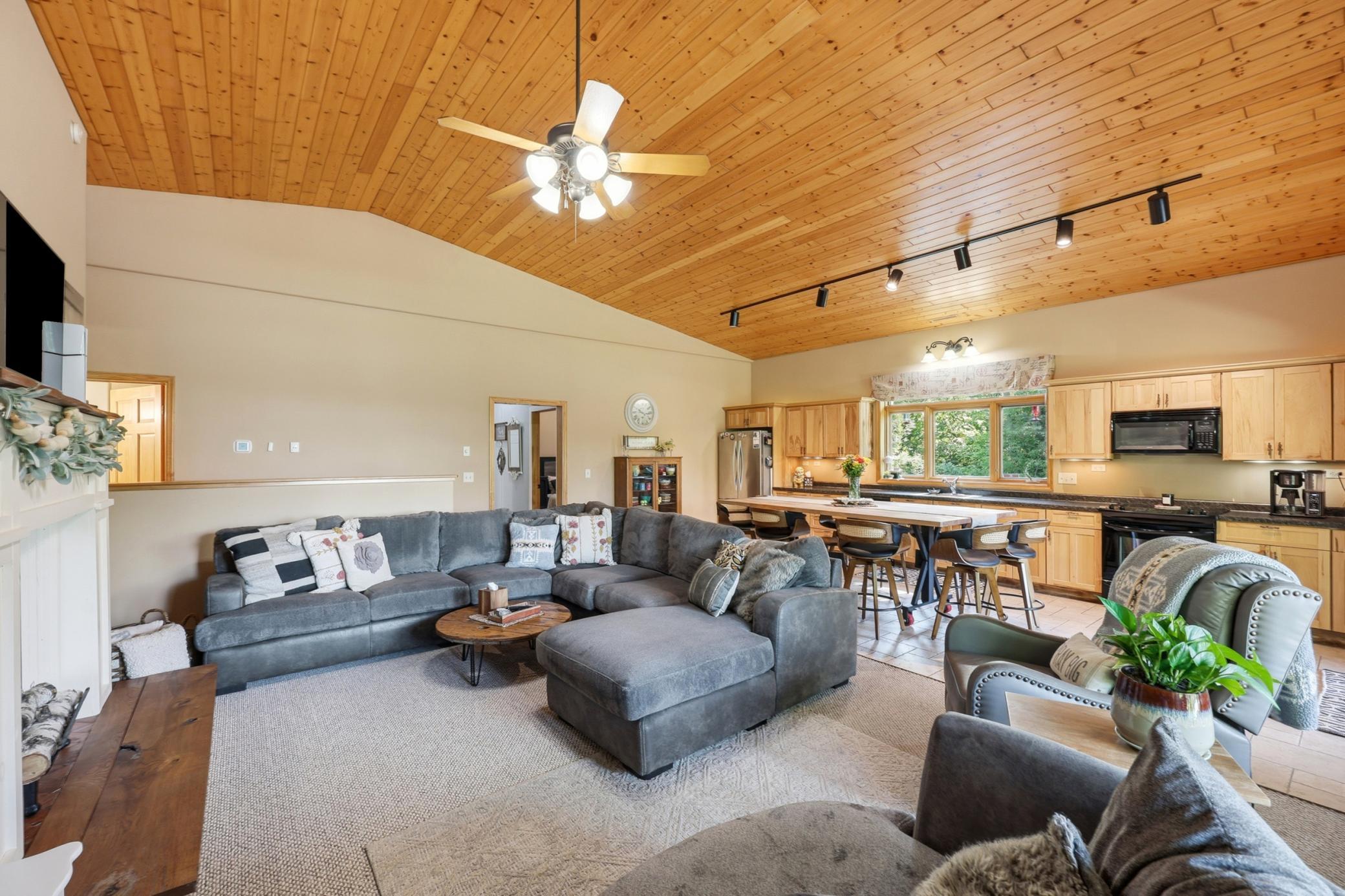 32955 Carlson Drive, Rochert MN 56578 - Photo 7 of 35