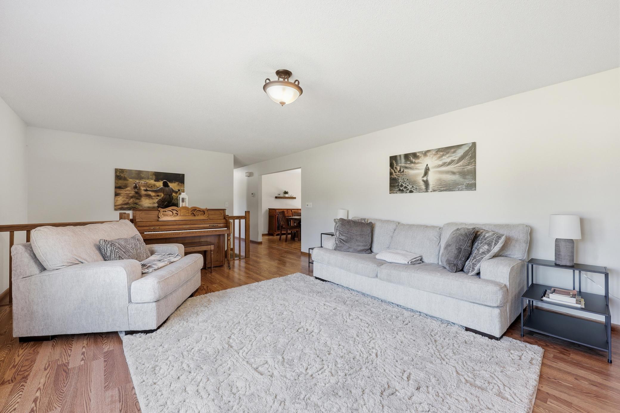 1991 single family home for sale at 6775 50th Avenue S in Sabin, MN — 4 bed, 4 bath (photo 15 of 57)