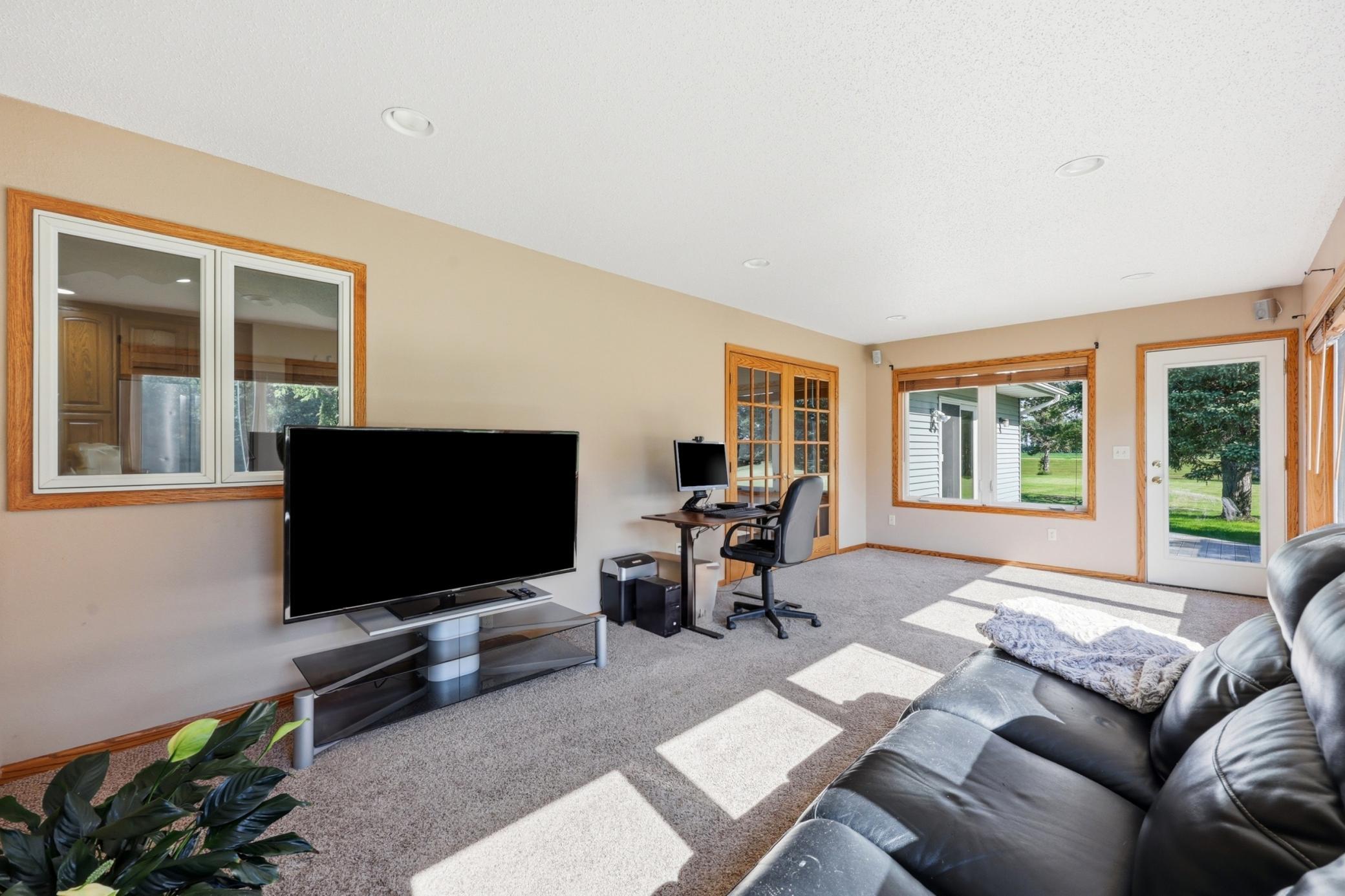 1991 single family home for sale at 6775 50th Avenue S in Sabin, MN — 4 bed, 4 bath (photo 28 of 57)