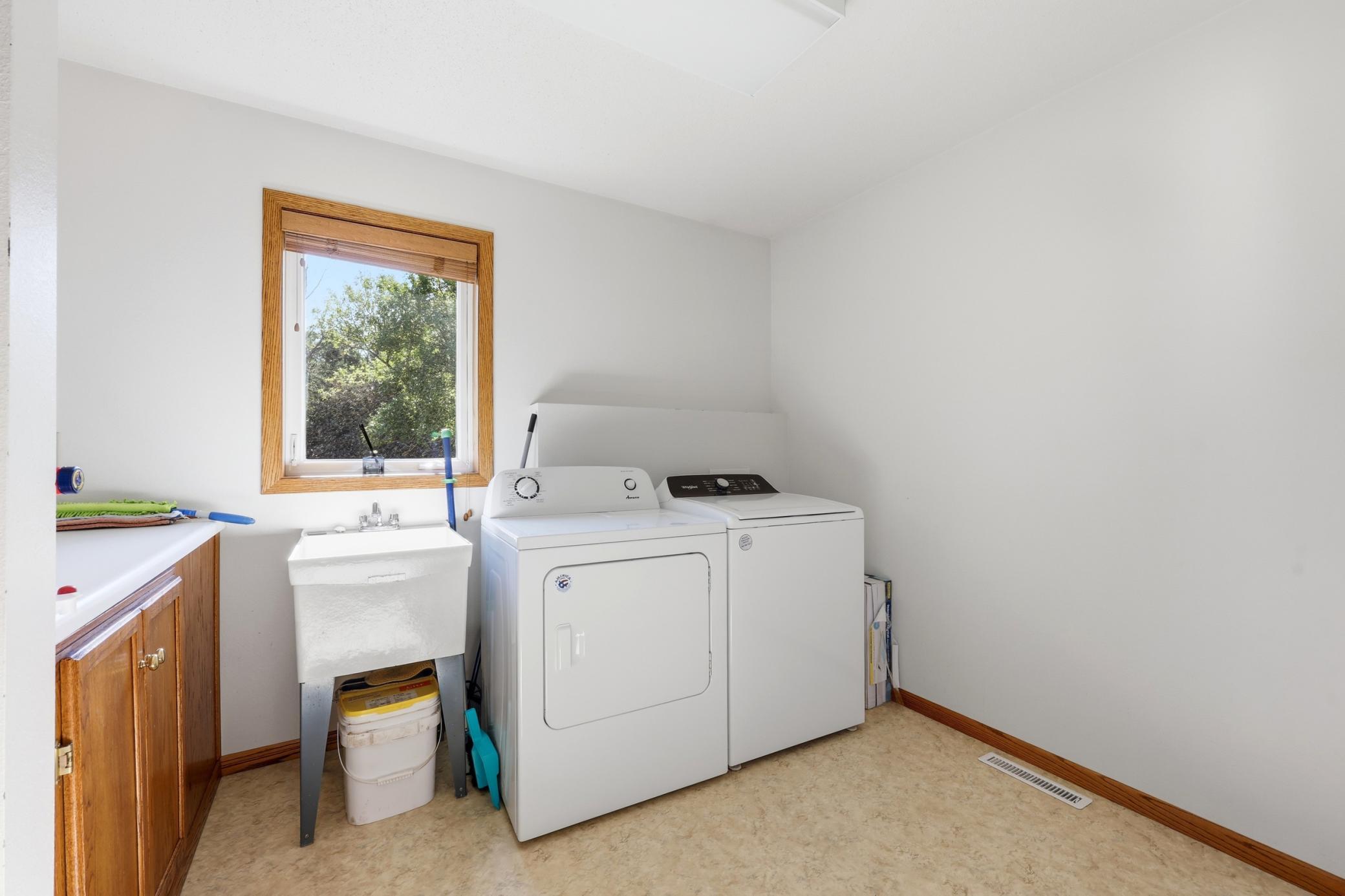 1991 single family home for sale at 6775 50th Avenue S in Sabin, MN — 4 bed, 4 bath (photo 35 of 57)