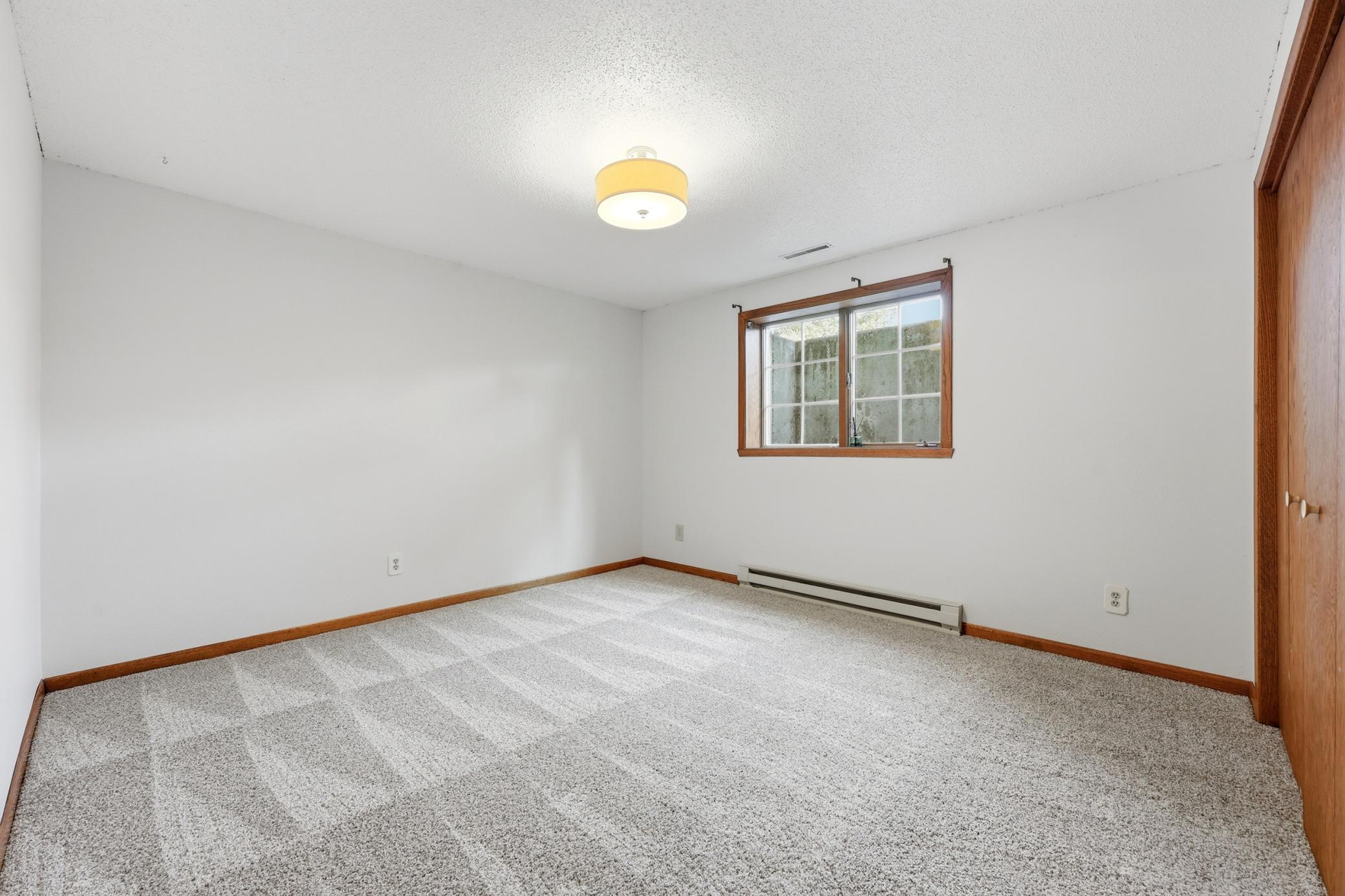 1991 single family home for sale at 6775 50th Avenue S in Sabin, MN — 4 bed, 4 bath (photo 38 of 57)