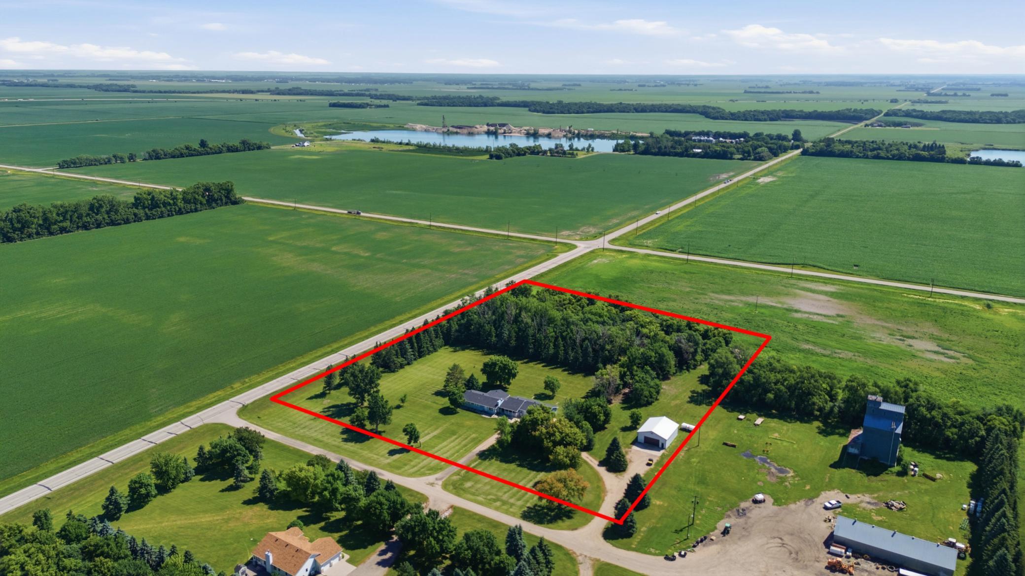 1991 single family home for sale at 6775 50th Avenue S in Sabin, MN — 4 bed, 4 bath (photo 53 of 57)