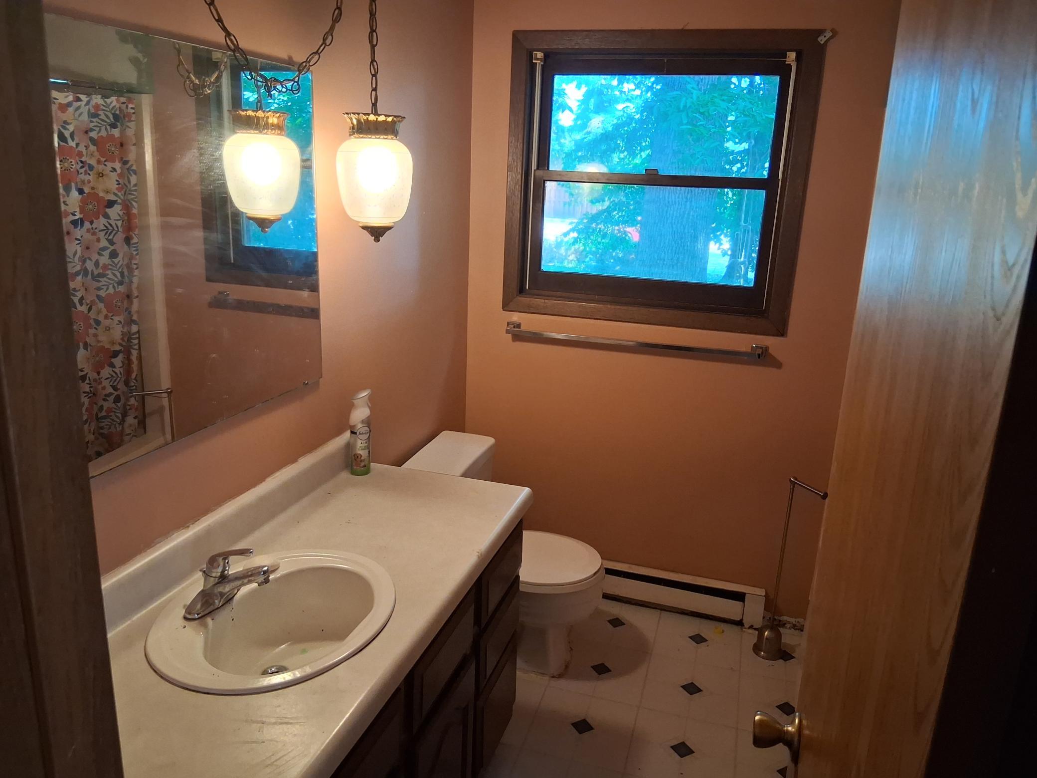 506 W Stanton Avenue, Fergus Falls MN 56537 - Photo 9 of 18