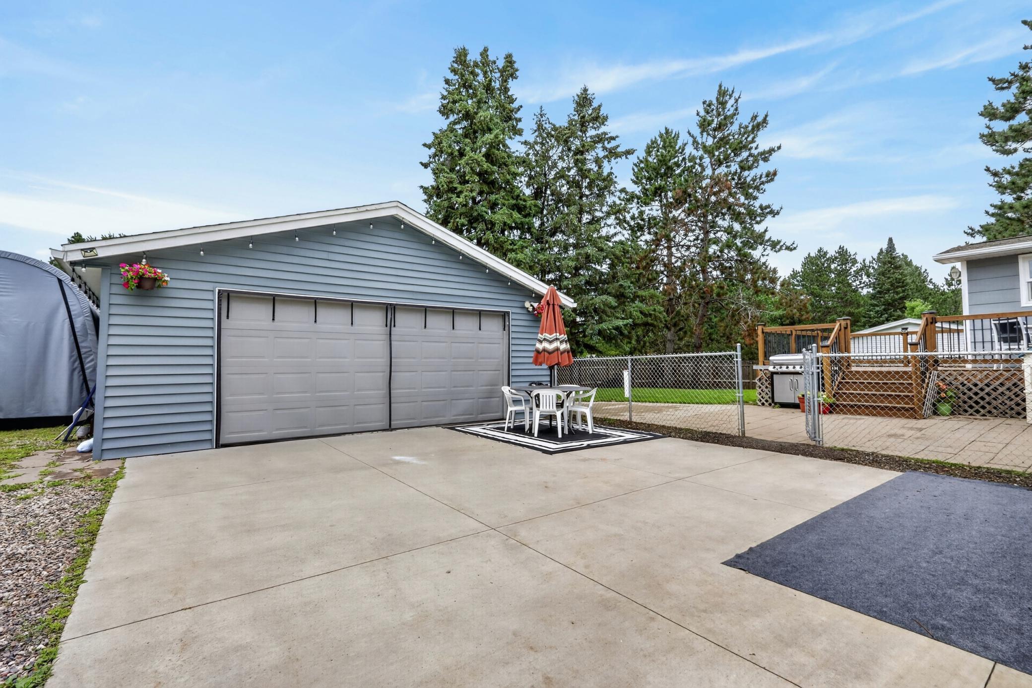 2105 Strader Drive, Grand Rapids MN 55744 - Photo 4 of 48