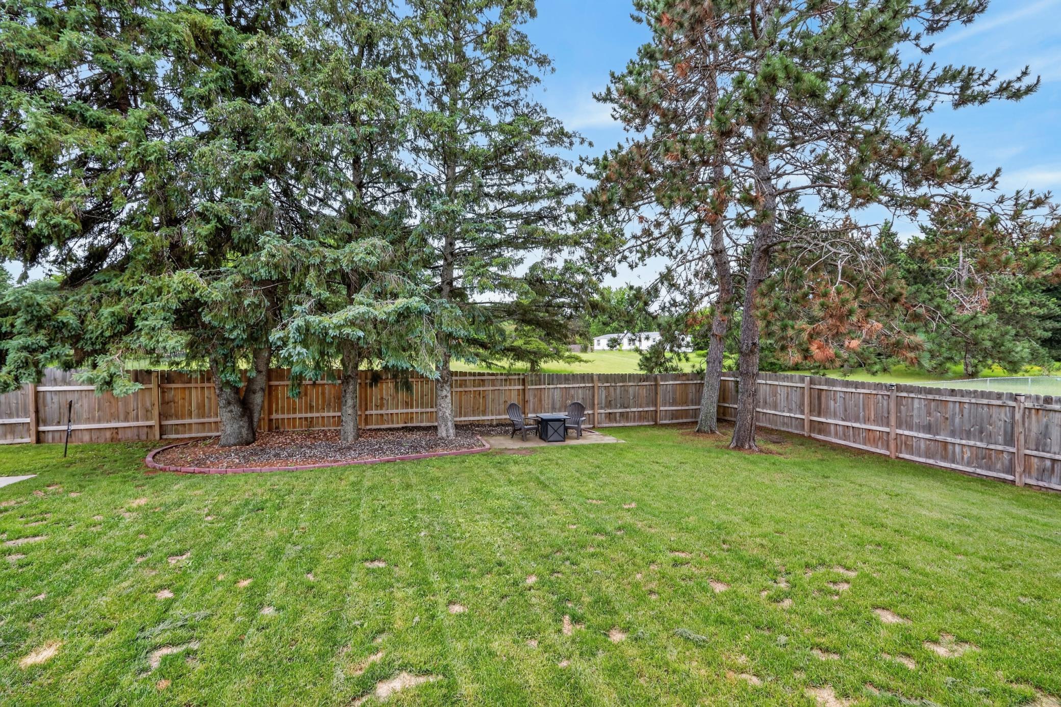 2105 Strader Drive, Grand Rapids MN 55744 - Photo 41 of 48