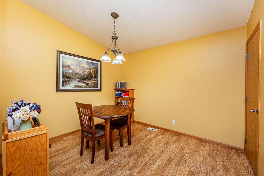 4291 39th Avenue S, Fargo ND 58104 - Photo 4 of 34