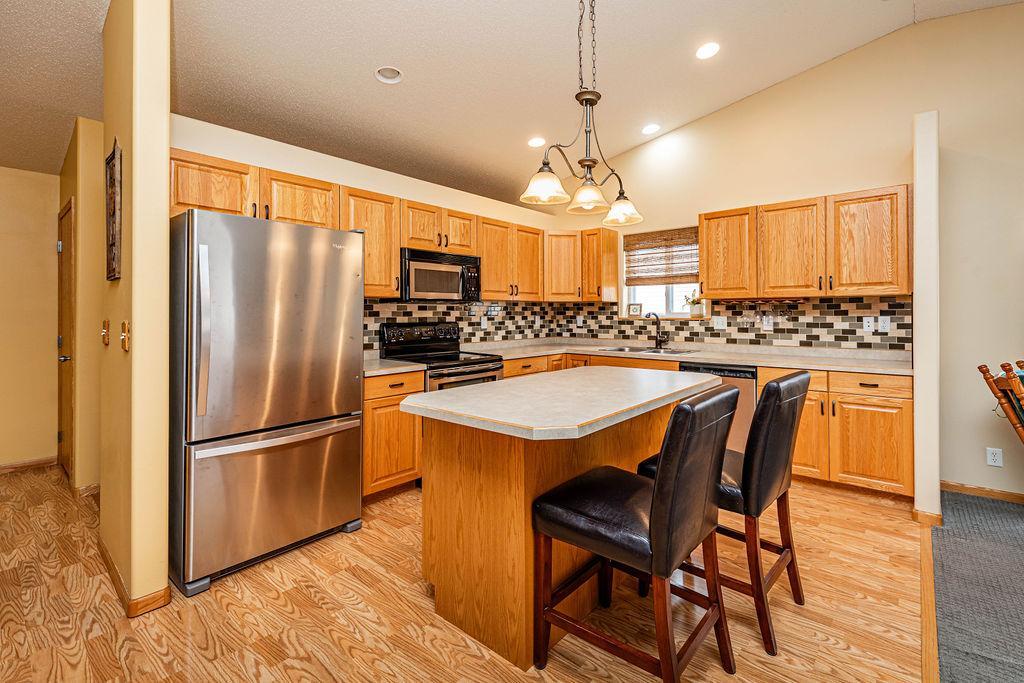 4291 39th Avenue S, Fargo ND 58104 - Photo 7 of 34