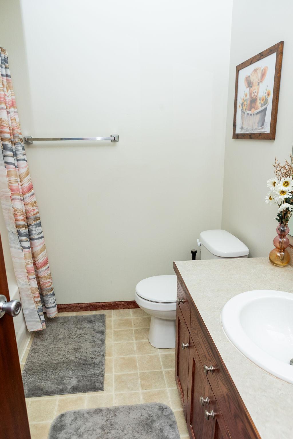 1028 39 Avenue W, West Fargo ND 58078 - Photo 22 of 44