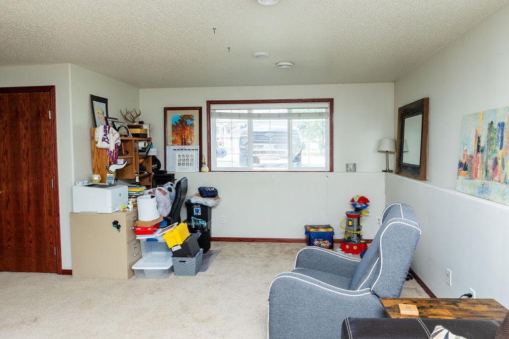 1028 39 Avenue W, West Fargo ND 58078 - Photo 37 of 44