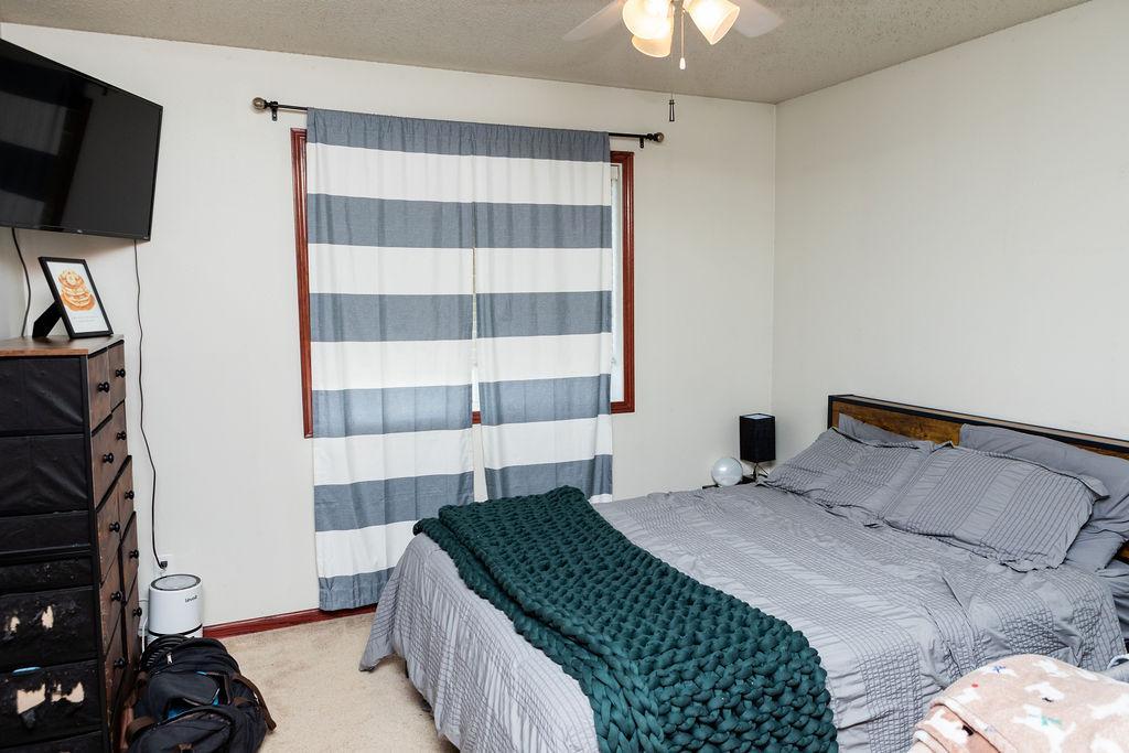 1028 39 Avenue W, West Fargo ND 58078 - Photo 9 of 44