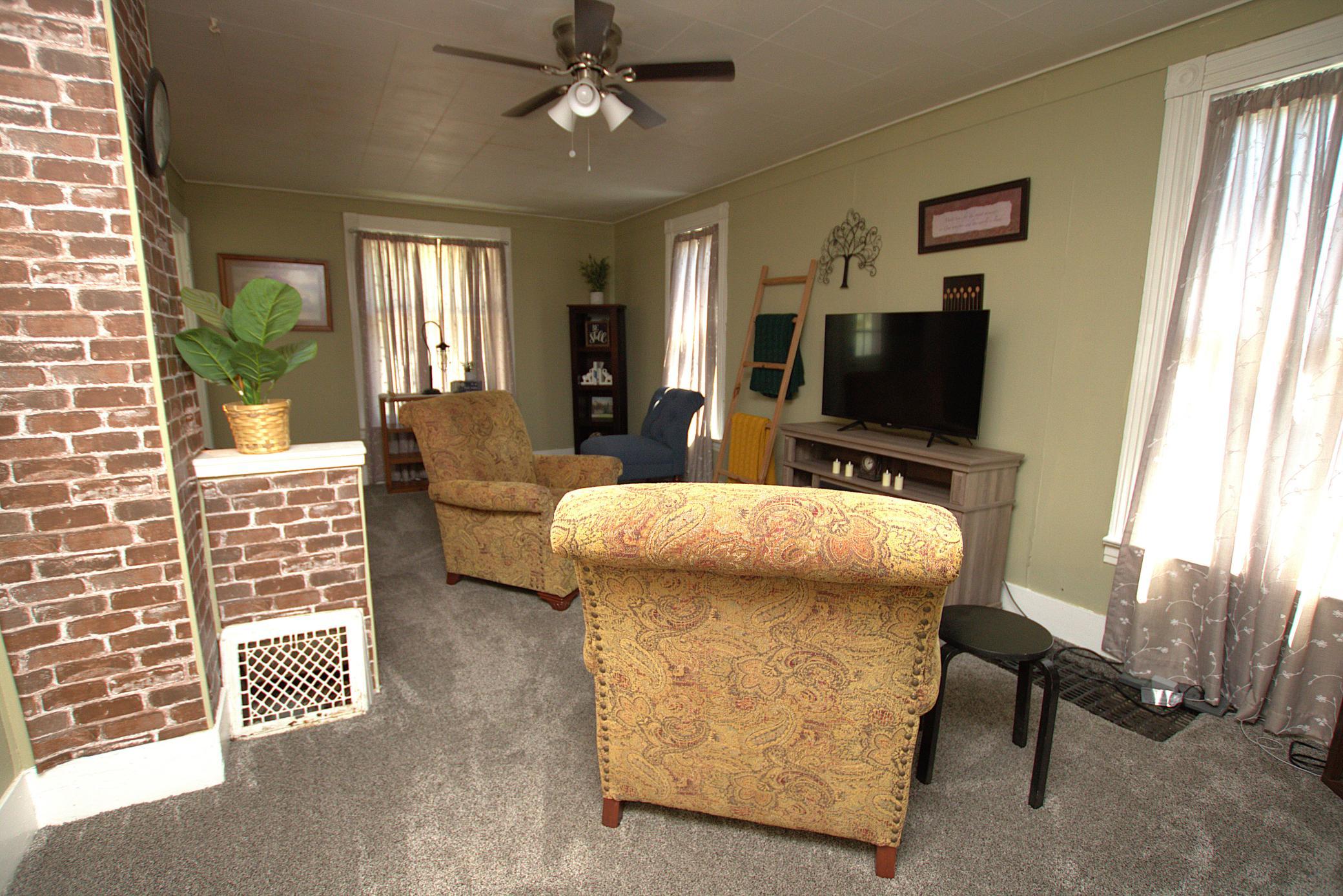 425 8th Street NE, Staples MN 56479 - Photo 9 of 16