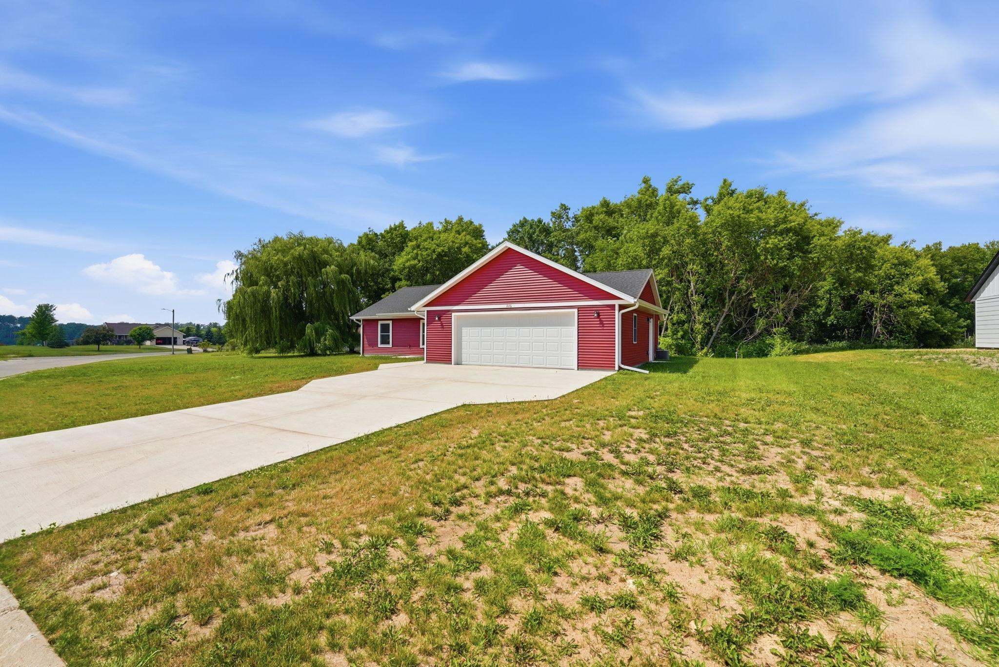 2026 single family home for sale at 226 Greenview Lane in Miltona, MN — 3 bed, 2 bath (photo 25 of 36)