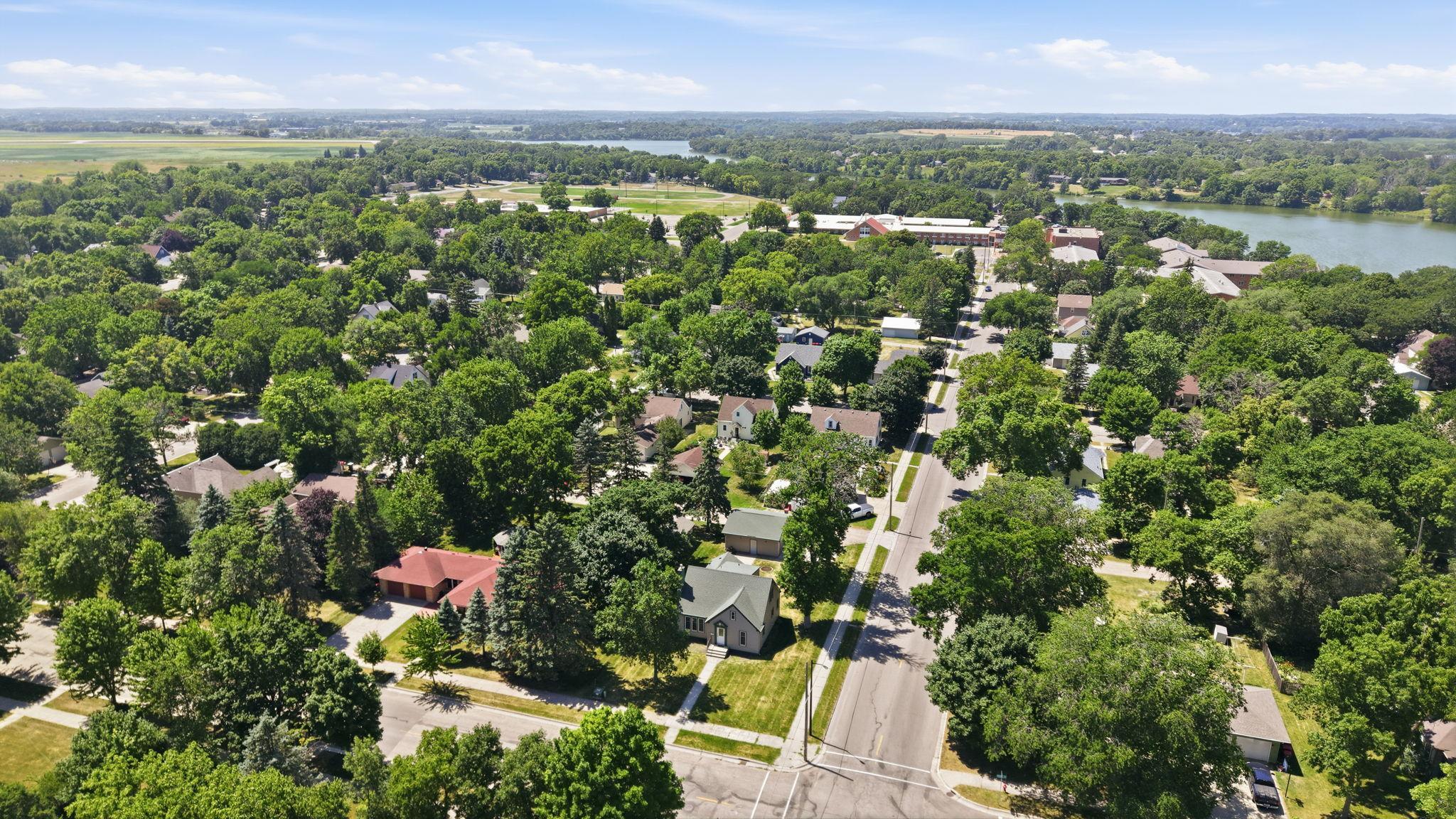 1942 single family home for sale at 1002 Cedar Street in Alexandria, MN — 4 bed, 3 bath (photo 53 of 61)