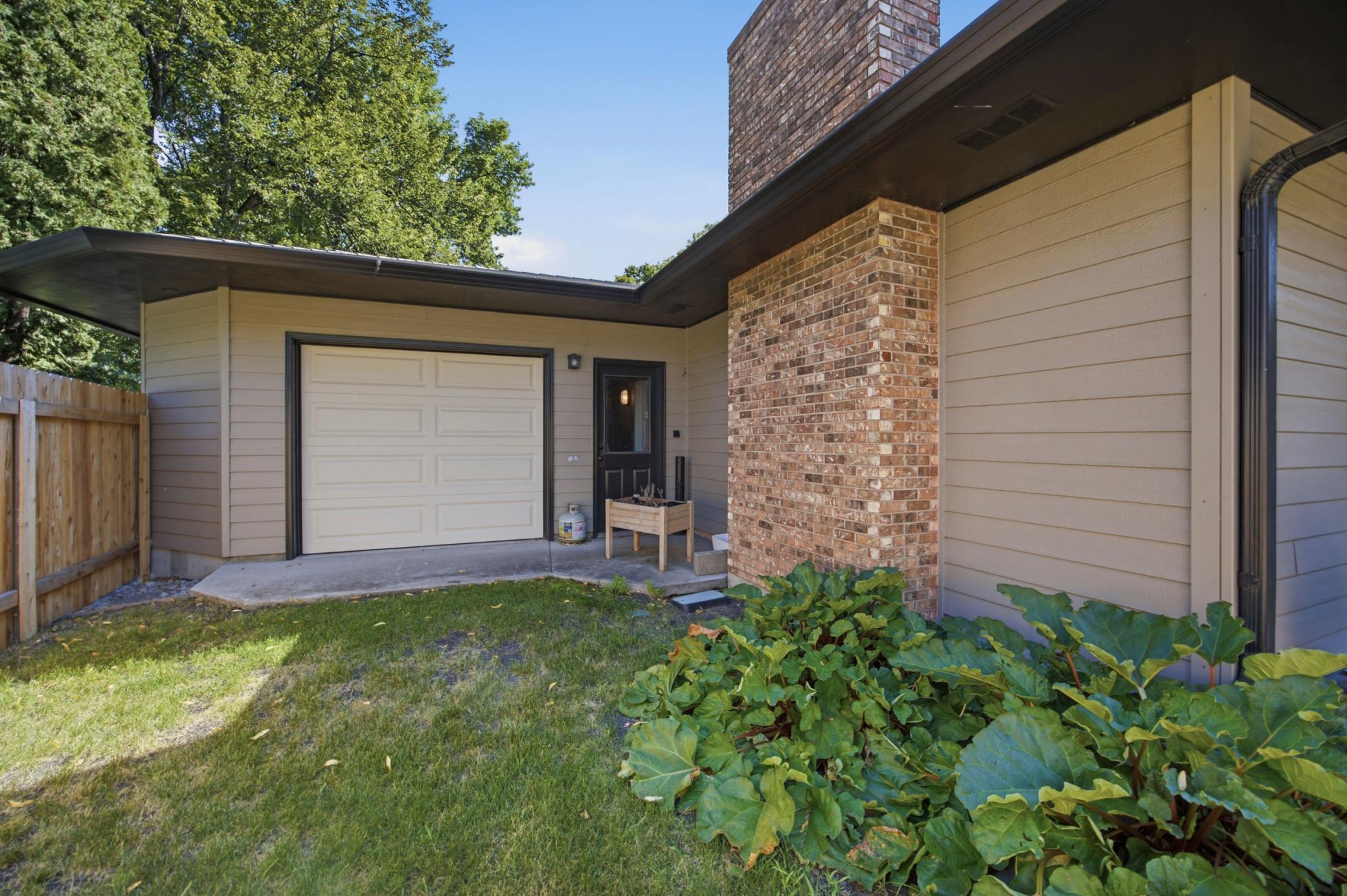 42 36th Avenue N, Fargo ND 58102 - Photo 40 of 40
