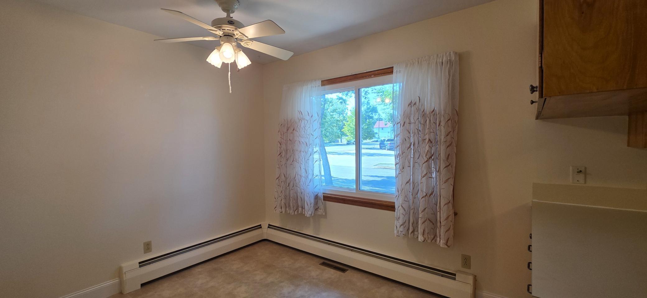 351 5th Street NW, Valley City ND 58072 - Photo 12 of 56