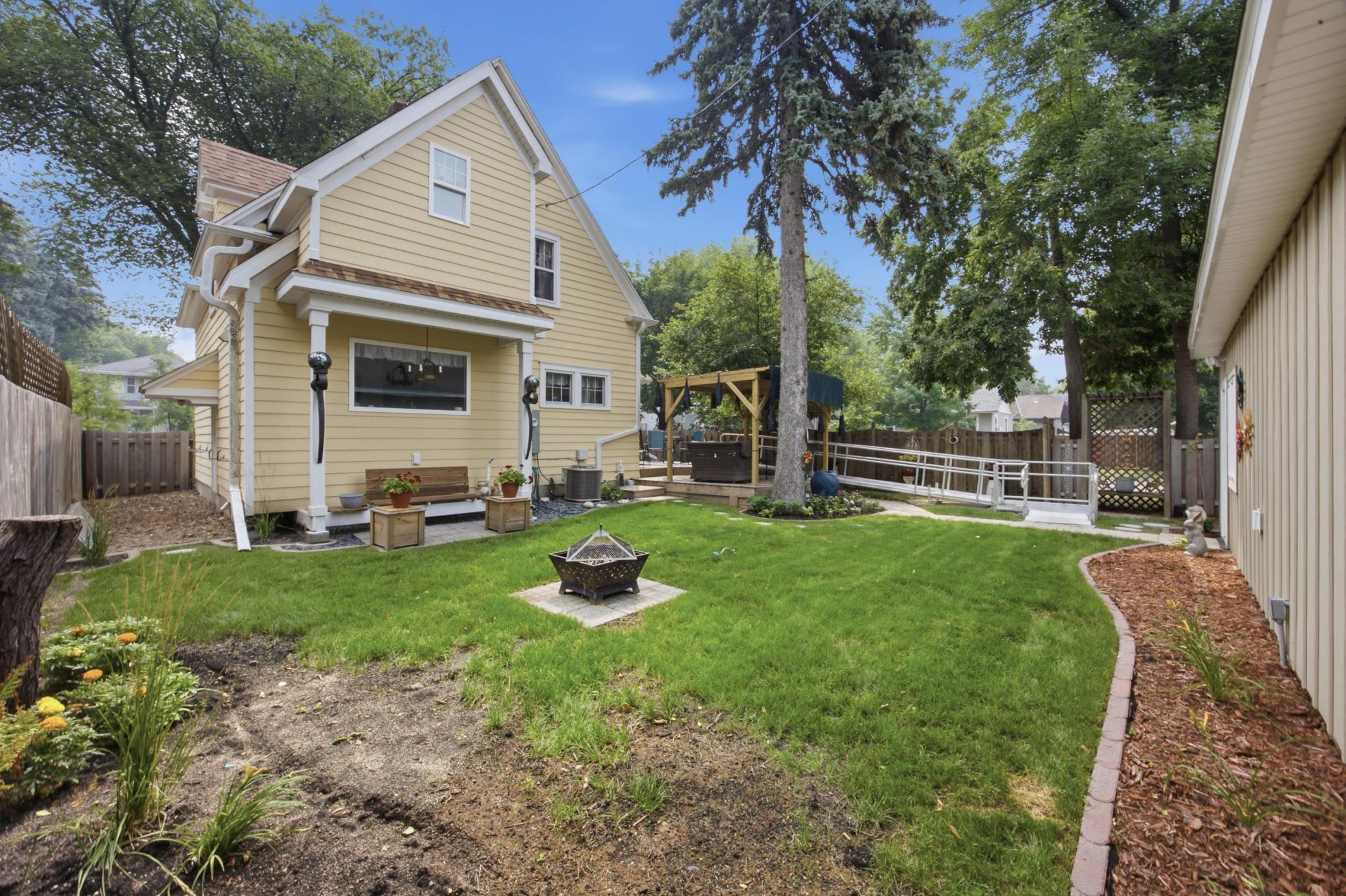 1202 4th Street N, Fargo ND 58102 - Photo 26 of 34