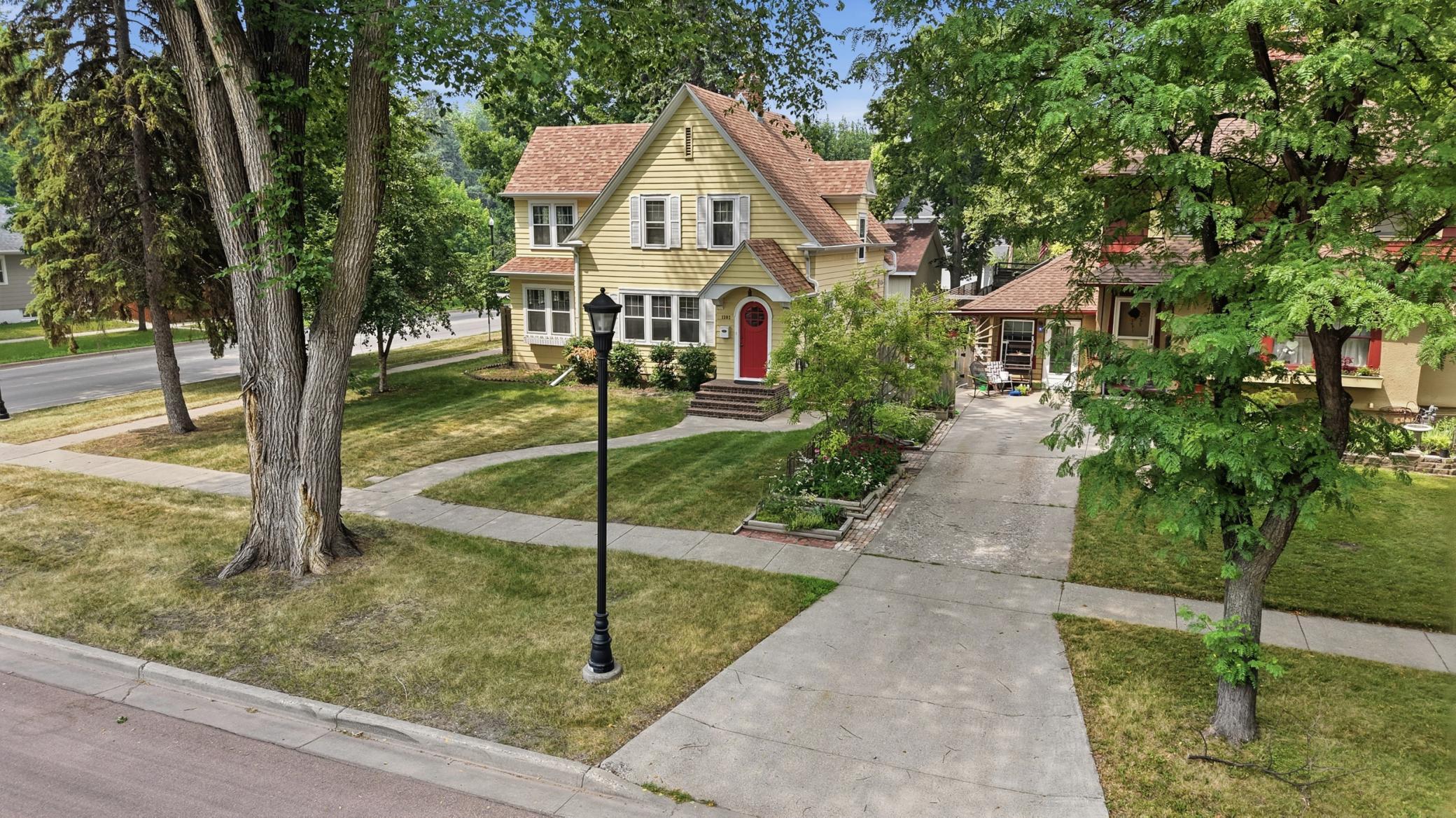 1202 4th Street N, Fargo ND 58102 - Photo 29 of 34