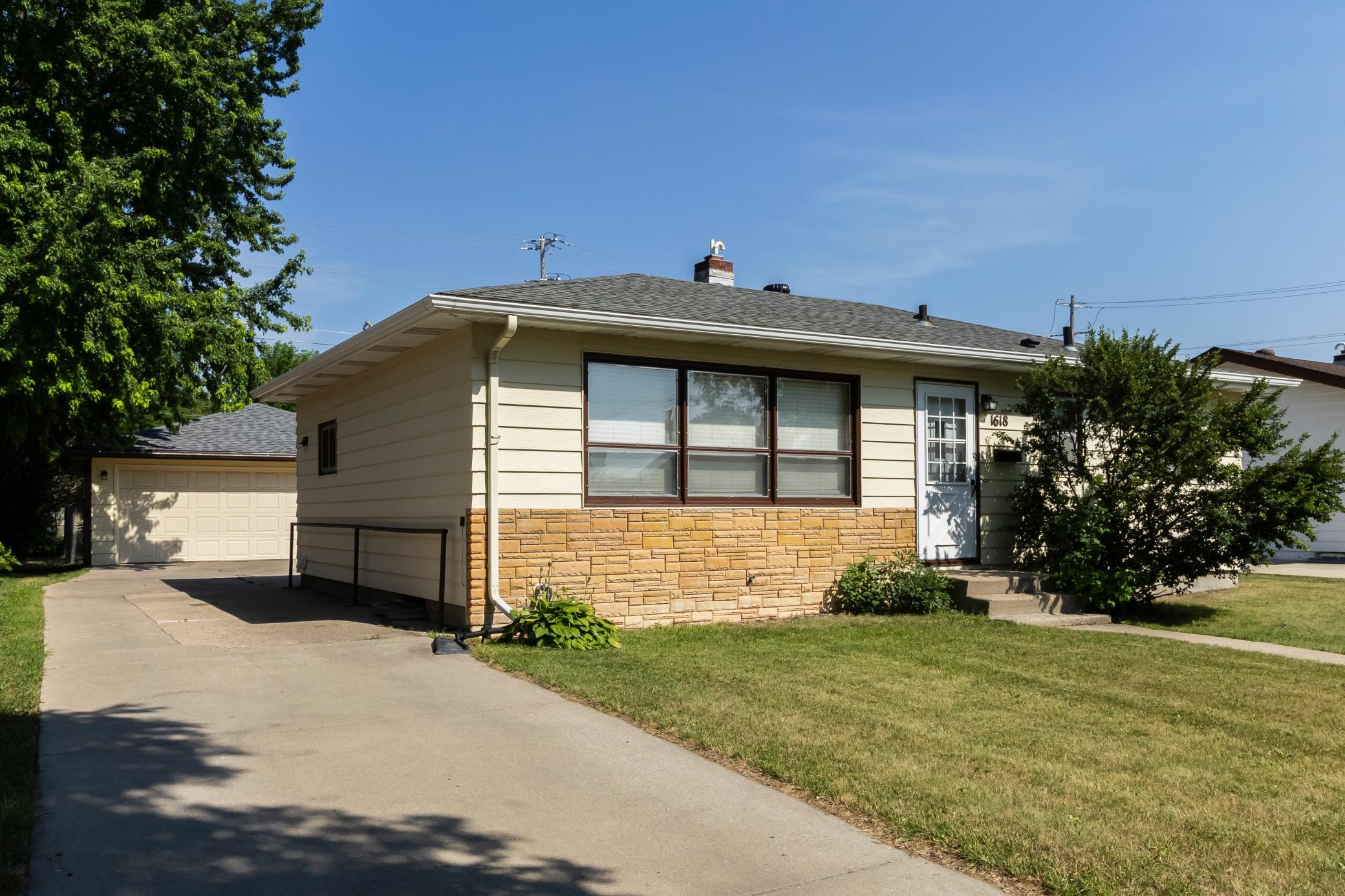1618 17th Street S, Fargo ND 58103 - Photo 53 of 79
