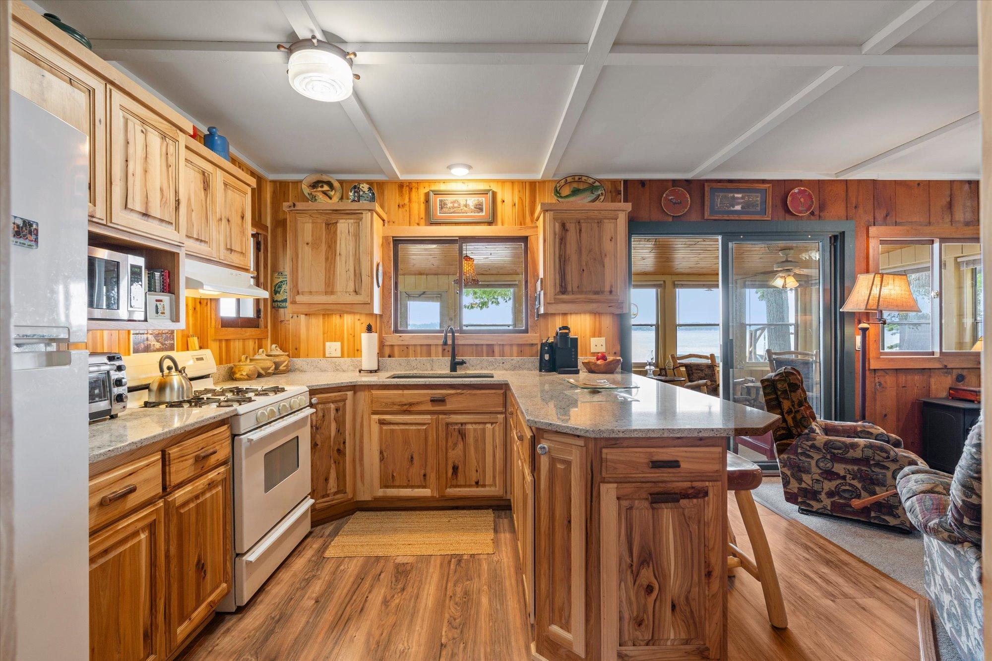 36408 Fishermans Point Road, Crosslake MN 56442 - Photo 6 of 37