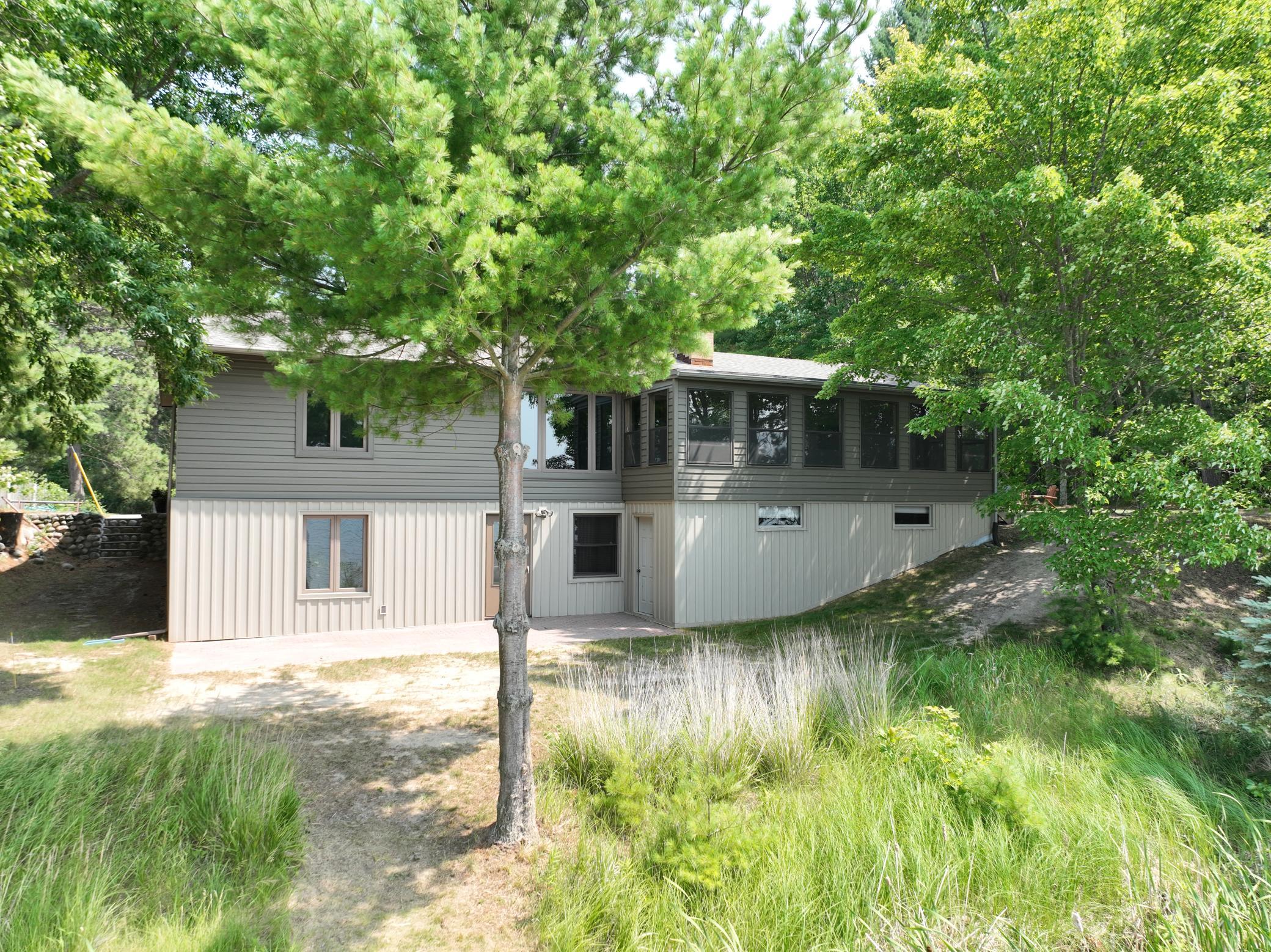 1980 single family home for sale at 5942 Long Lake Road NW in Akeley, MN — 4 bed, 2 bath (photo 9 of 15)