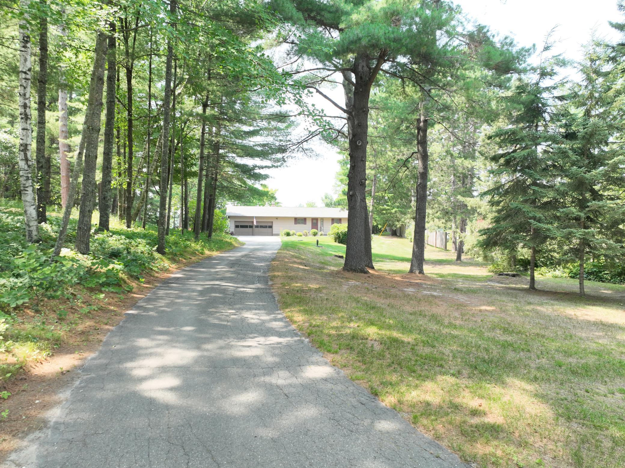 1980 single family home for sale at 5942 Long Lake Road NW in Akeley, MN — 4 bed, 2 bath (photo 10 of 15)