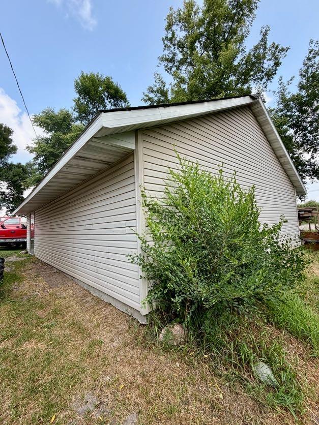 1894 single family home for sale at 109 Main Avenue S in New York Mills, MN — 2 bed, 2 bath (photo 5 of 26)