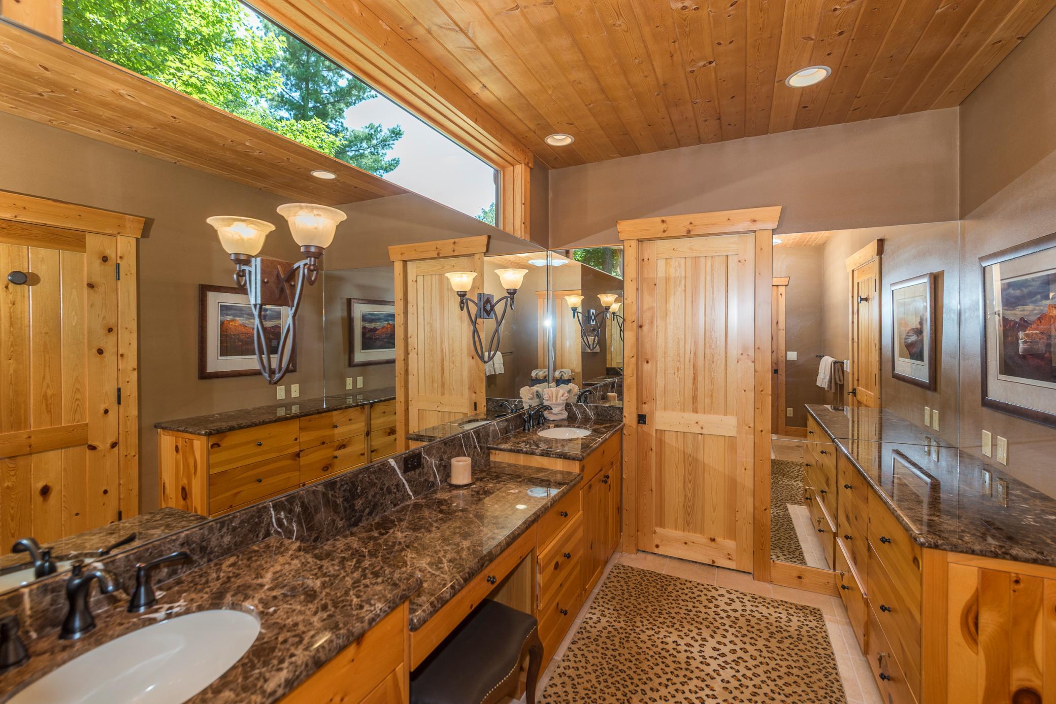 1998 single family home for sale at 2468 Maple Drive SW in Nisswa, MN — 6 bed, 9 bath (photo 20 of 61)