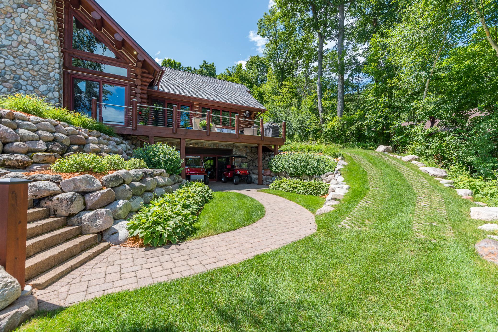 1998 single family home for sale at 2468 Maple Drive SW in Nisswa, MN — 6 bed, 9 bath (photo 38 of 61)