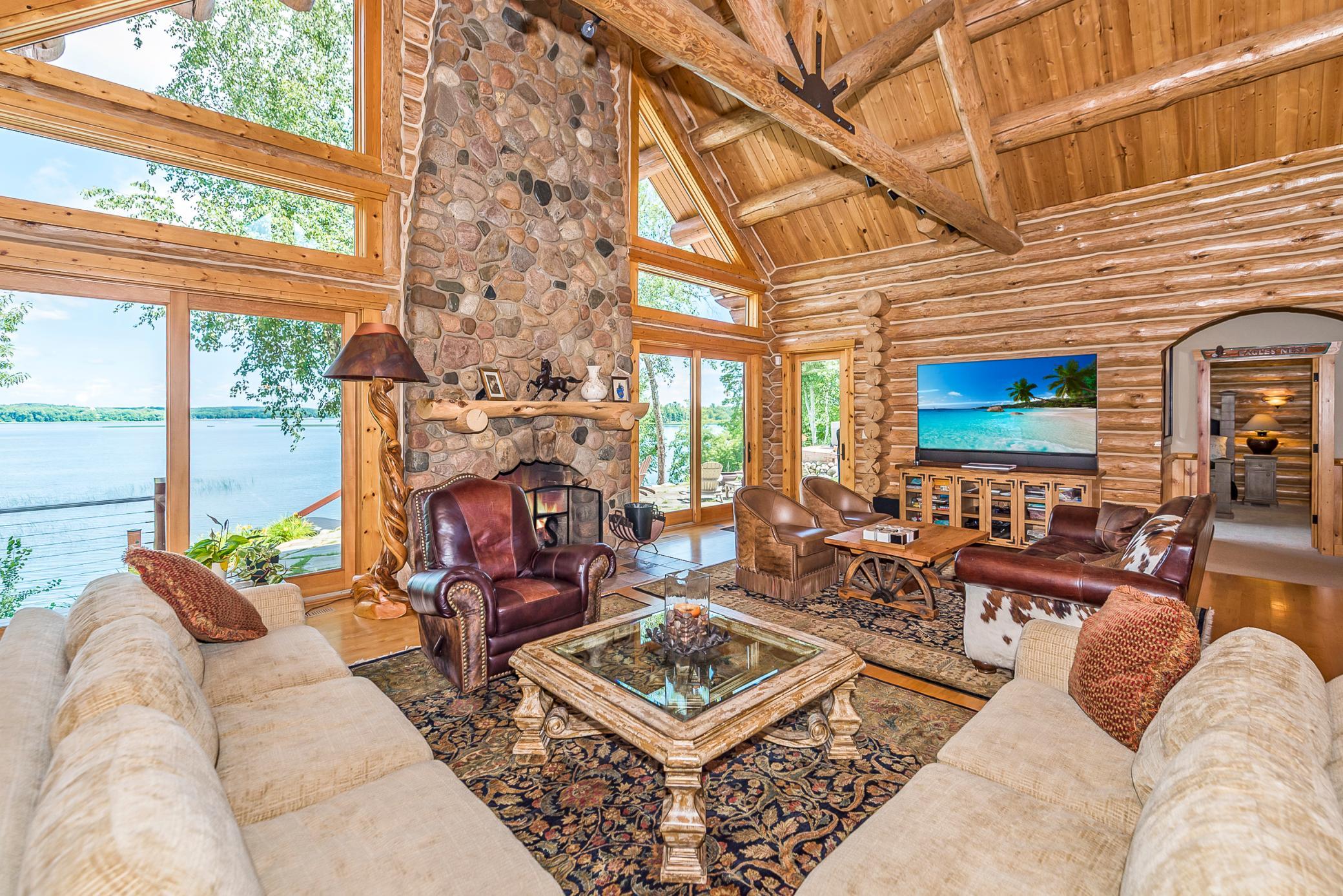 1998 single family home for sale at 2468 Maple Drive SW in Nisswa, MN — 6 bed, 9 bath (photo 8 of 61)