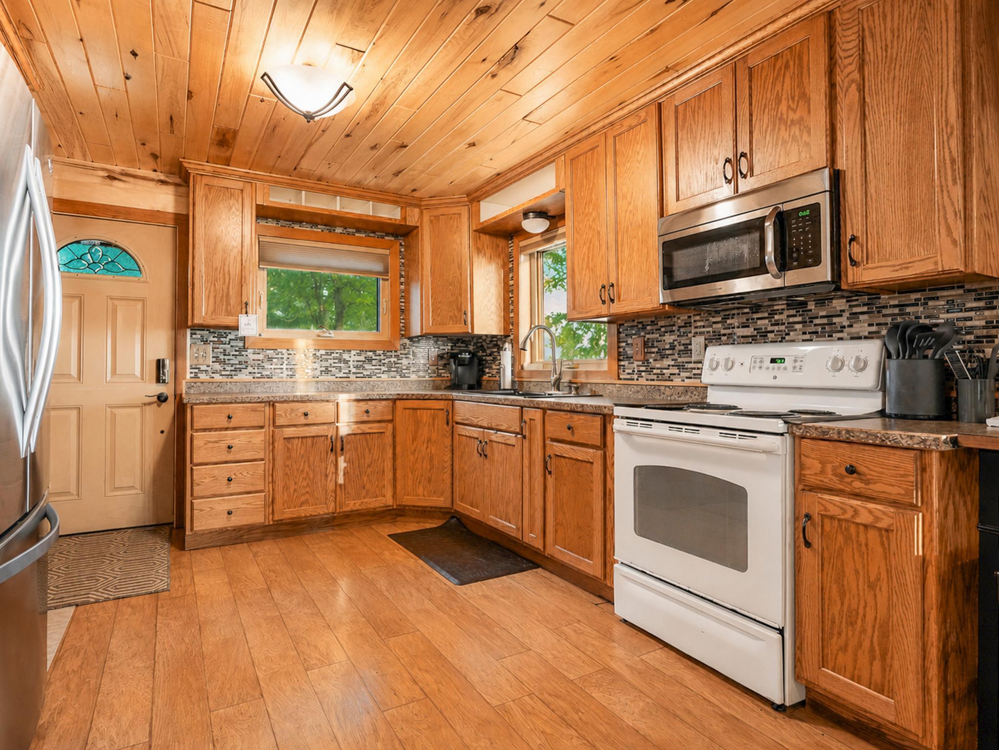 45565 Whispering Sands Ln, Perham MN 56573 - Photo 15 of 46