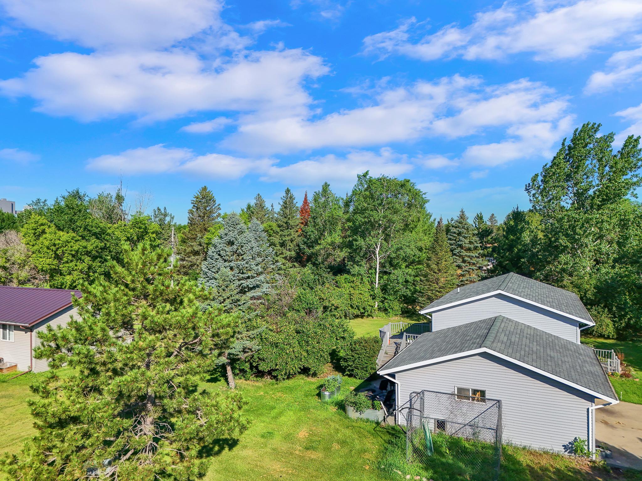 380 7th St NE, Perham MN 56573 - Photo 5 of 29