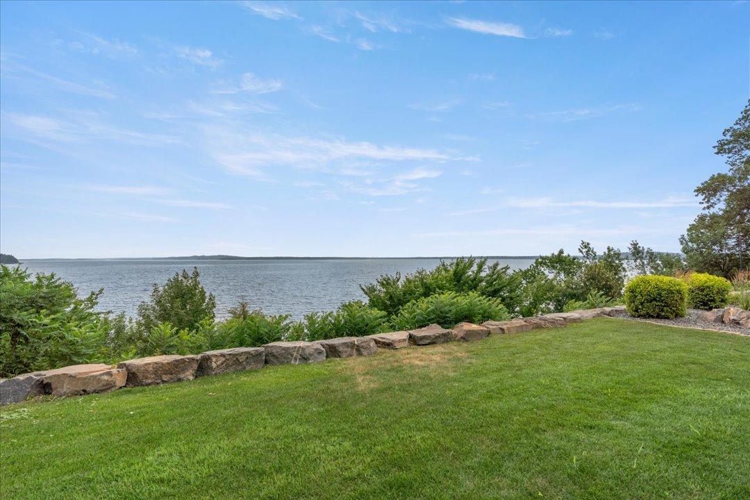 1969 single family home for sale at 22609 Hole In The Day Drive in Nisswa, MN — 5 bed, 3 bath (photo 32 of 47)
