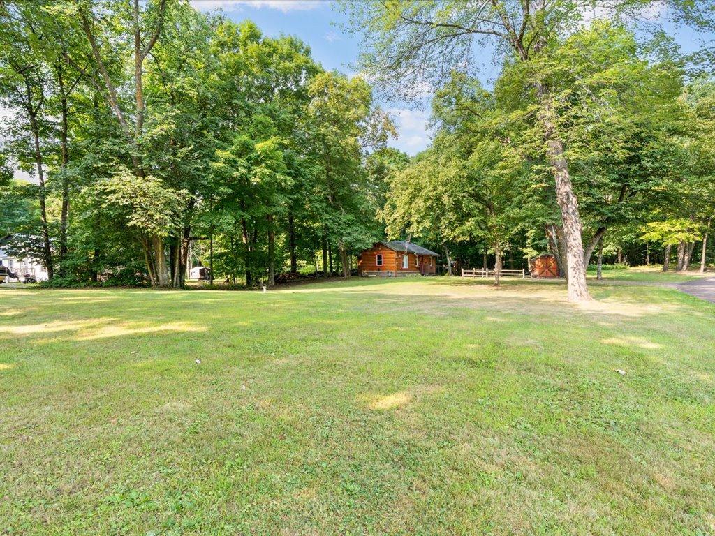 1960 single family home for sale at 8633 Interlachen Road in Nisswa, MN — 2 bed, 1 bath (photo 21 of 23)