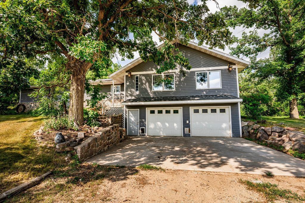 1975 single family home for sale at 19417 County Highway 29 in Detroit Lakes, MN — 3 bed, 2 bath