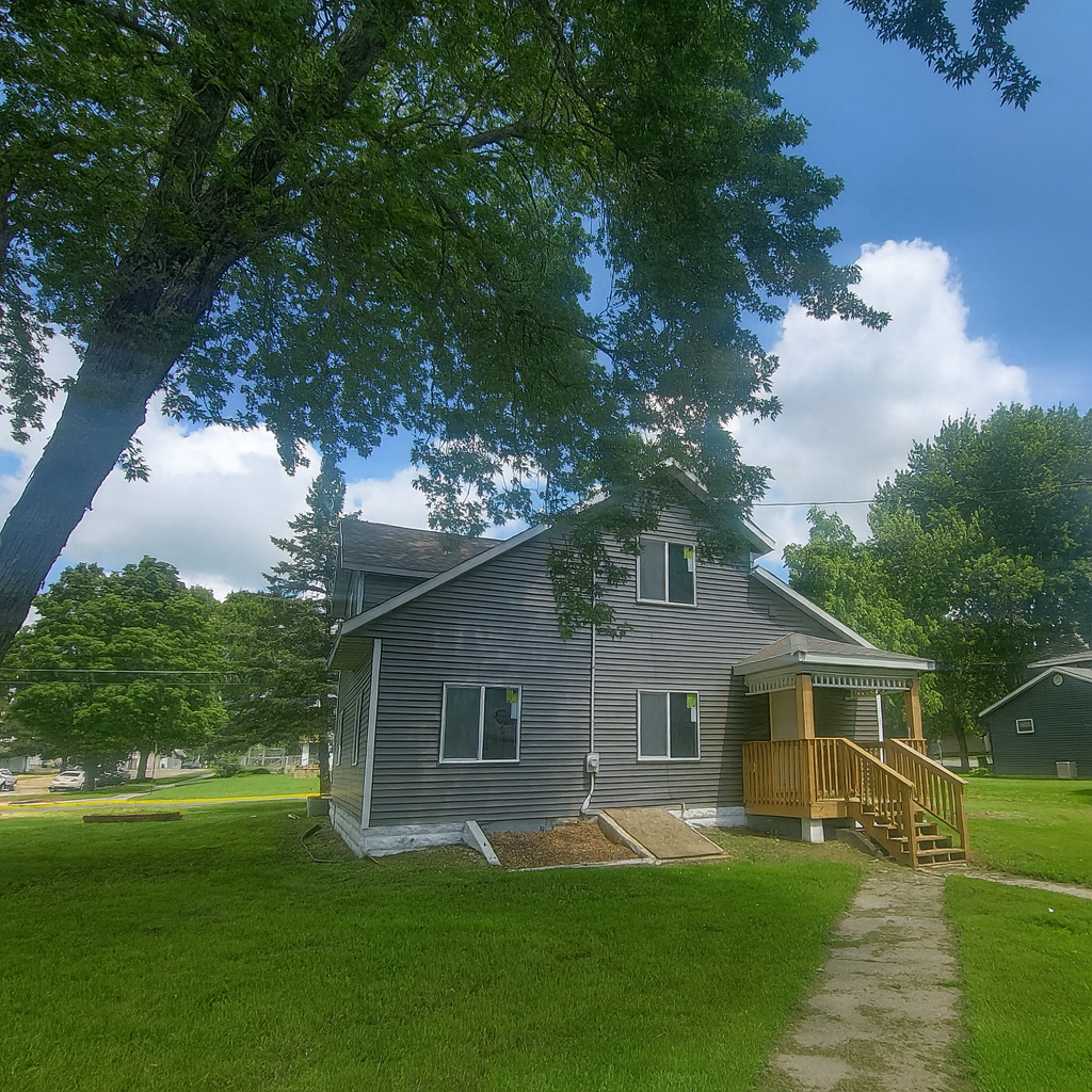 409 2nd Avenue S, Long Prairie MN 56347 - Photo 12 of 14