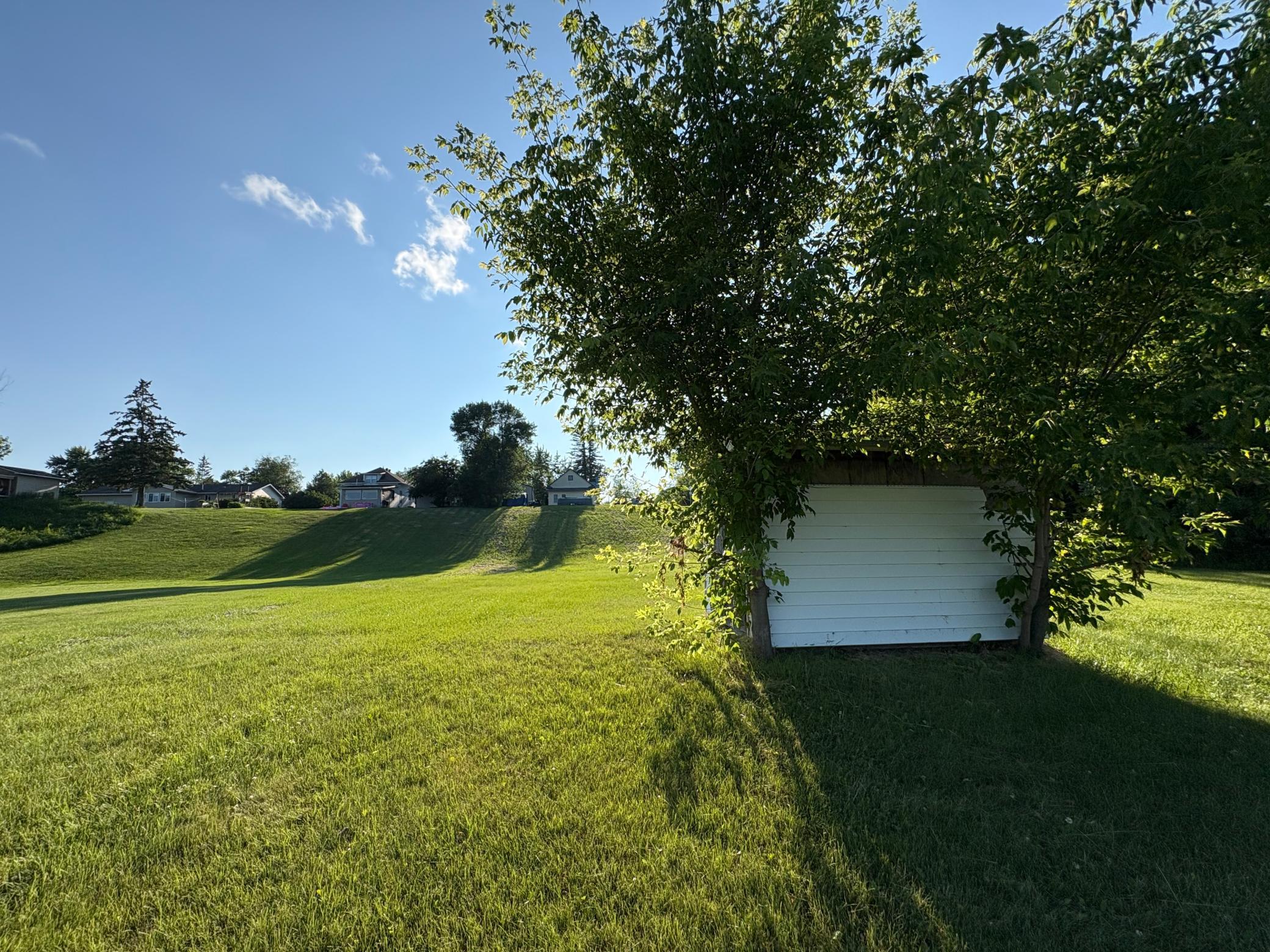 1935 single family home for sale at 502 1st Avenue SE in Baudette, MN — 5 bed, 2 bath (photo 5 of 12)