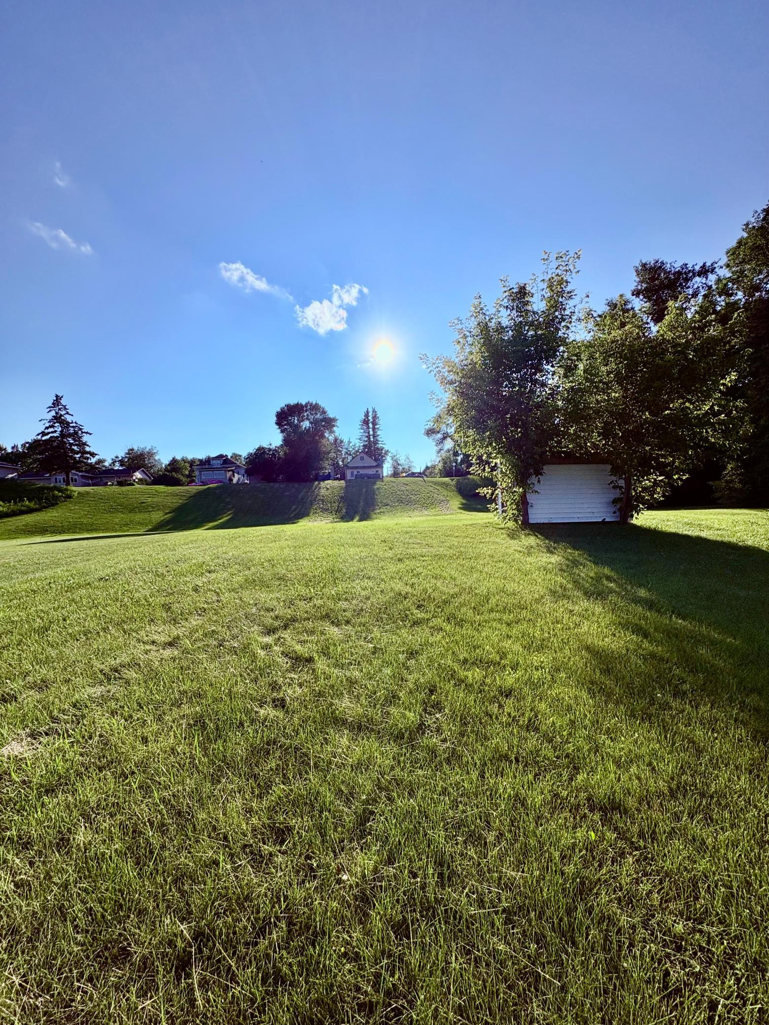 1935 single family home for sale at 502 1st Avenue SE in Baudette, MN — 5 bed, 2 bath (photo 8 of 12)