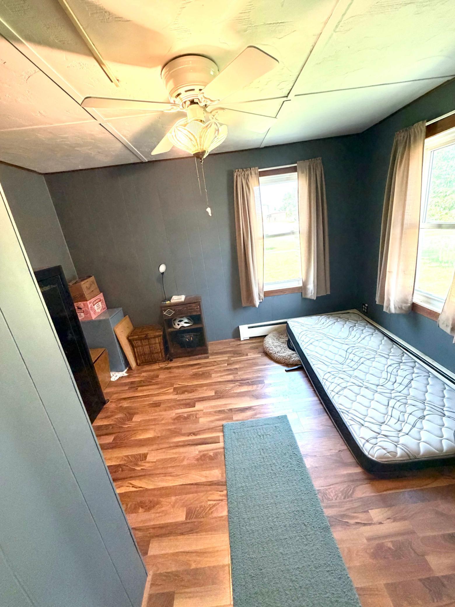 1889 single family home for sale at 318 2nd Street SE in Hallock, MN — 3 bed, 2 bath (photo 15 of 25)