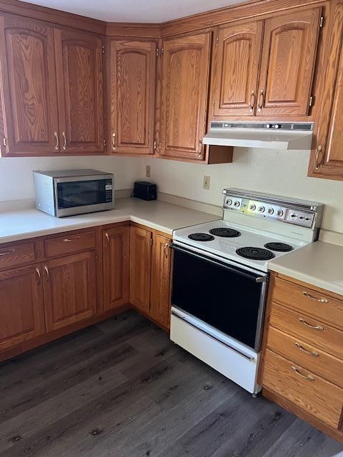 317 1st Avenue SW, Hankinson ND 58041 - Photo 7 of 25