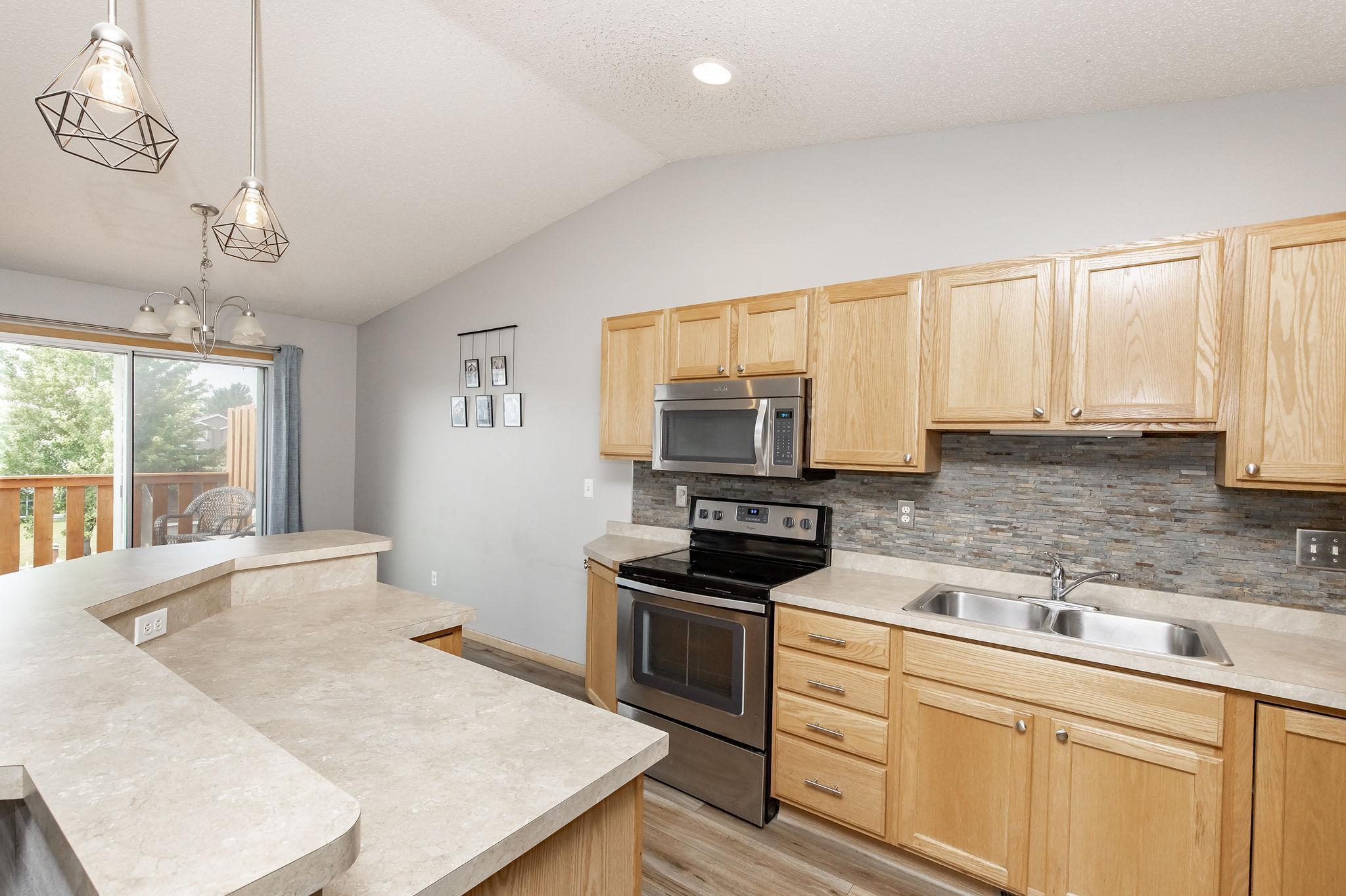 955 42nd Avenue W, West Fargo ND 58078 - Photo 12 of 48