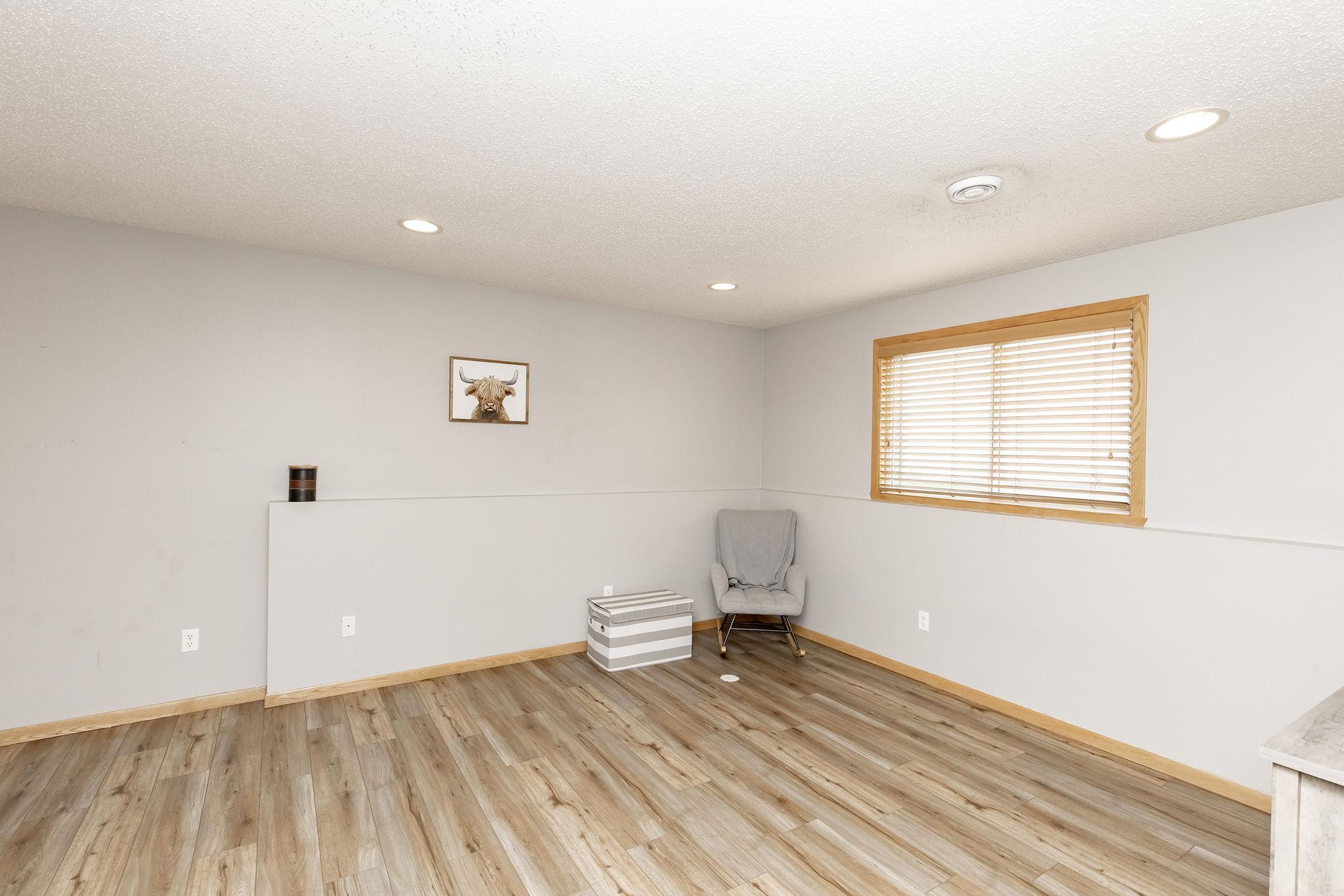 955 42nd Avenue W, West Fargo ND 58078 - Photo 23 of 48