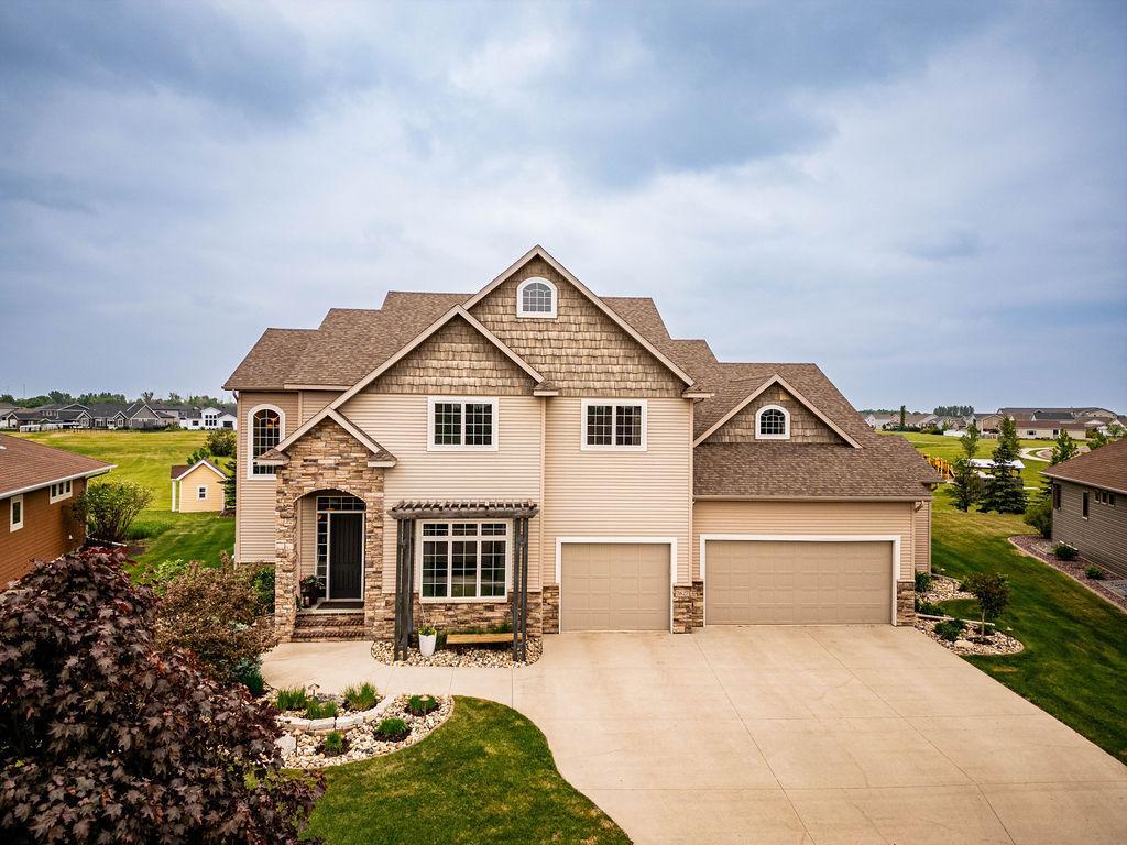 5827 Silverleaf Drive S, Fargo ND 58104 - Photo 60 of 62