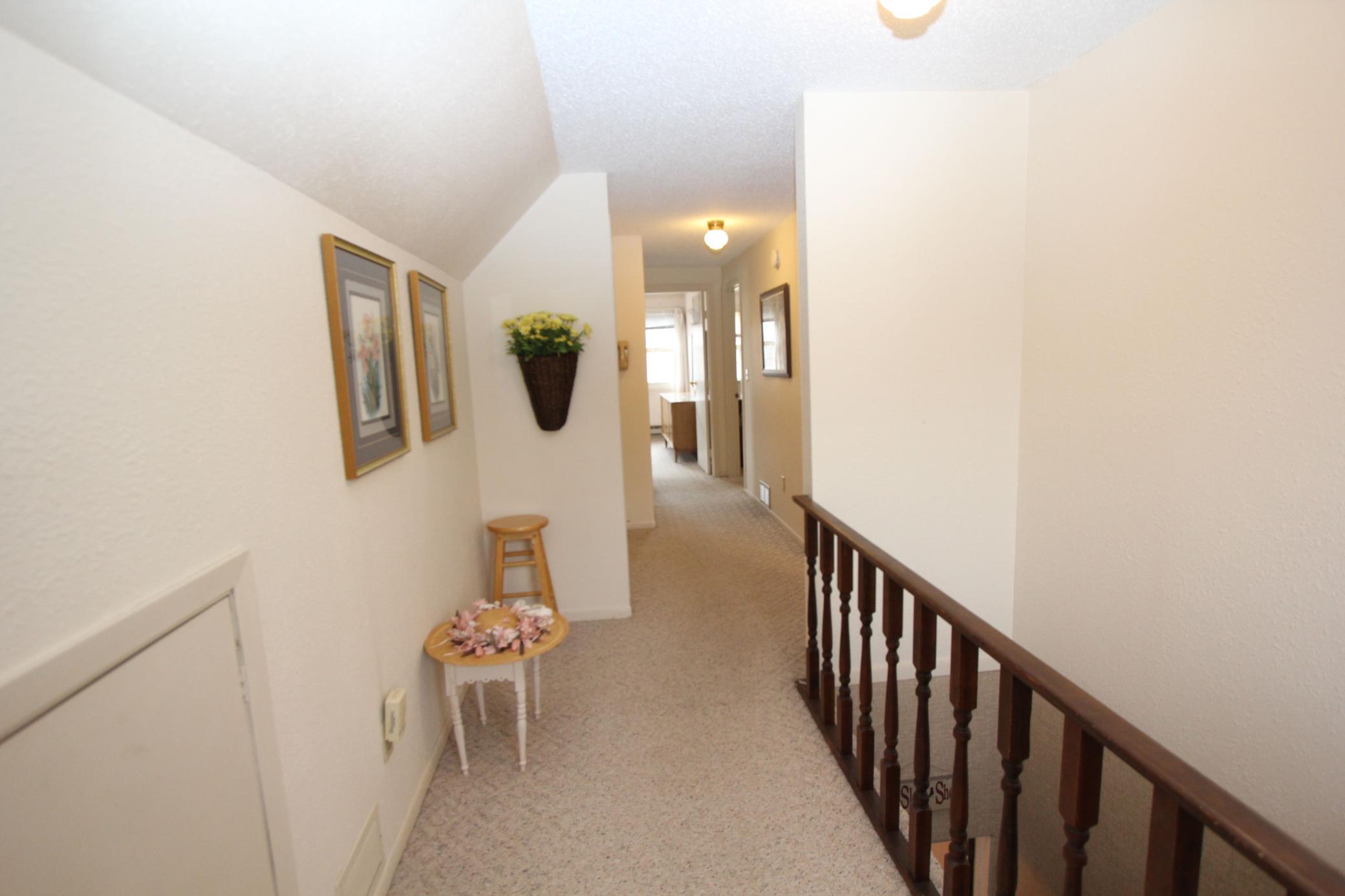 1942 single family home for sale at 312 Kendall Avenue N in Thief River Falls, MN — 4 bed, 2 bath (photo 21 of 48)