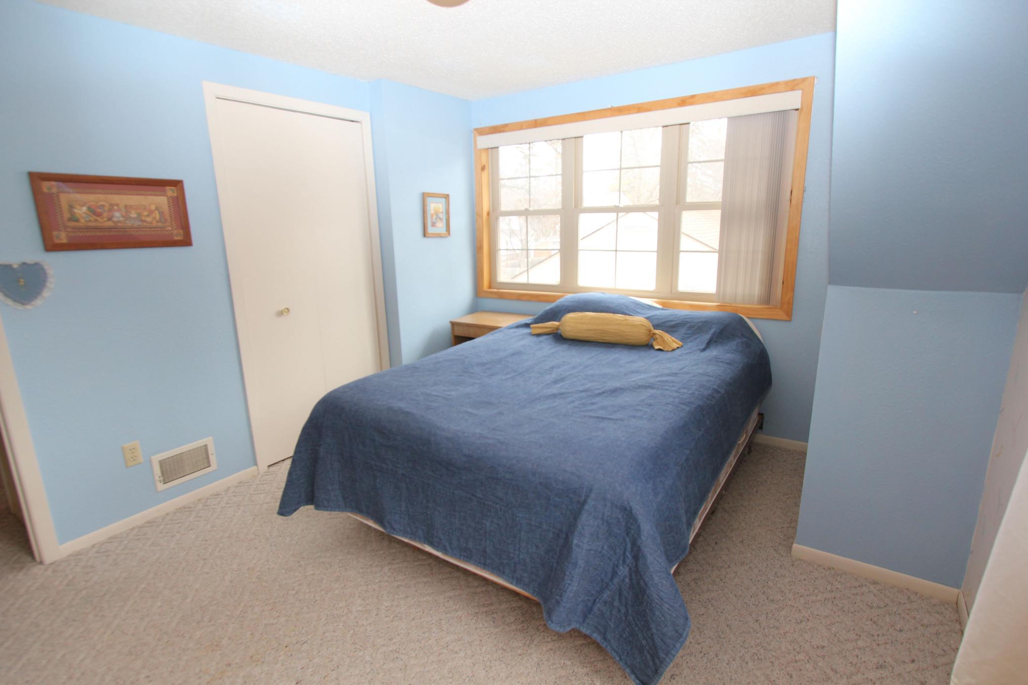 1942 single family home for sale at 312 Kendall Avenue N in Thief River Falls, MN — 4 bed, 2 bath (photo 26 of 48)
