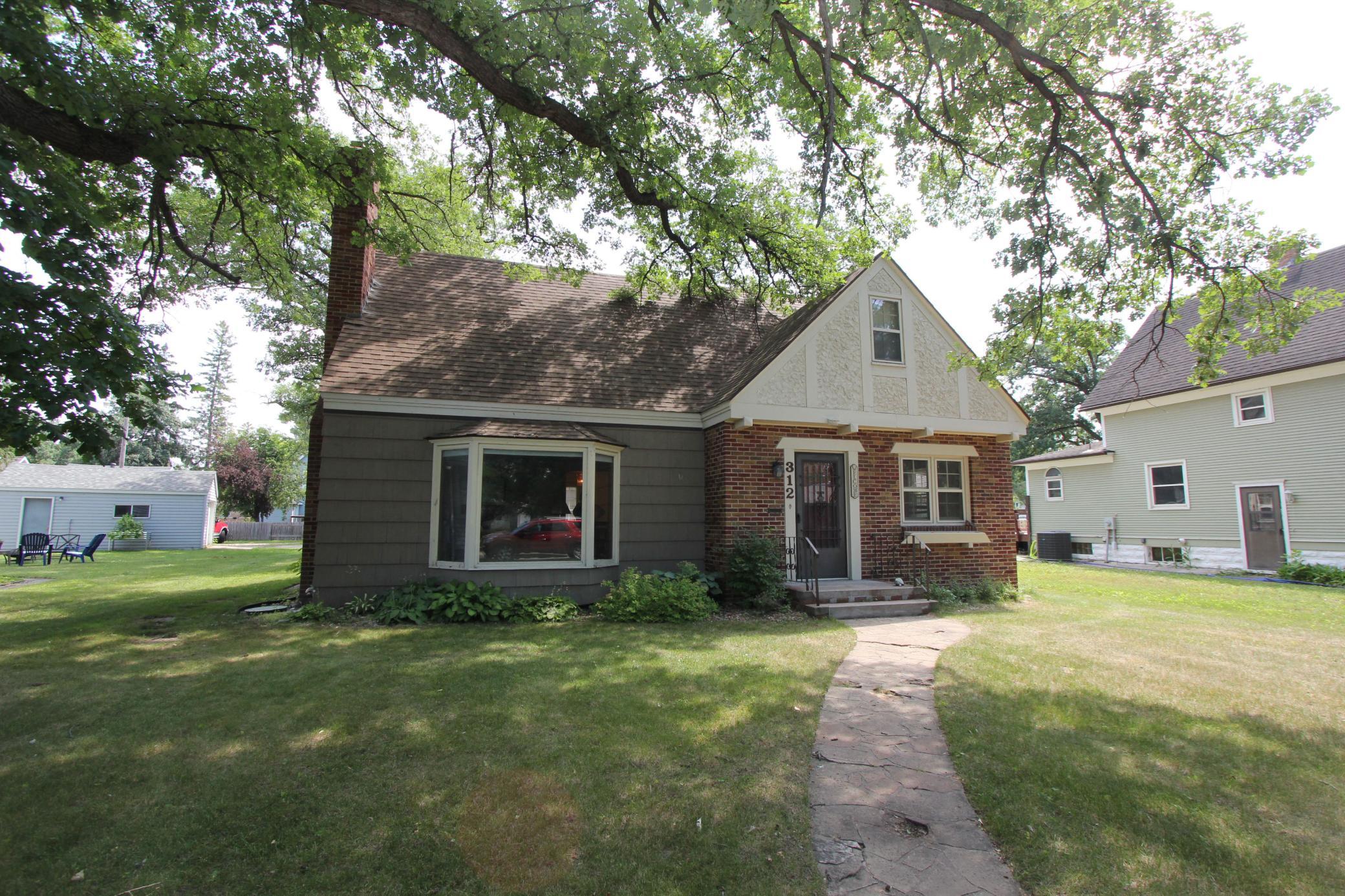 1942 single family home for sale at 312 Kendall Avenue N in Thief River Falls, MN — 4 bed, 2 bath (photo 48 of 48)