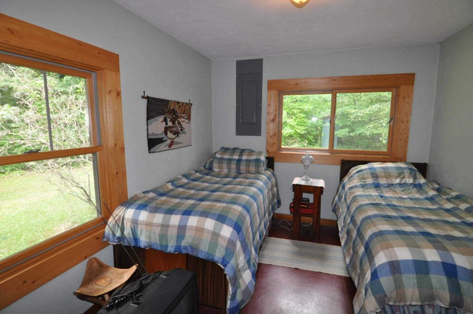 1955 single family home for sale at 1702 Kerr Lake Drive NW in Hackensack, MN — 4 bed, 1 bath (photo 7 of 17)