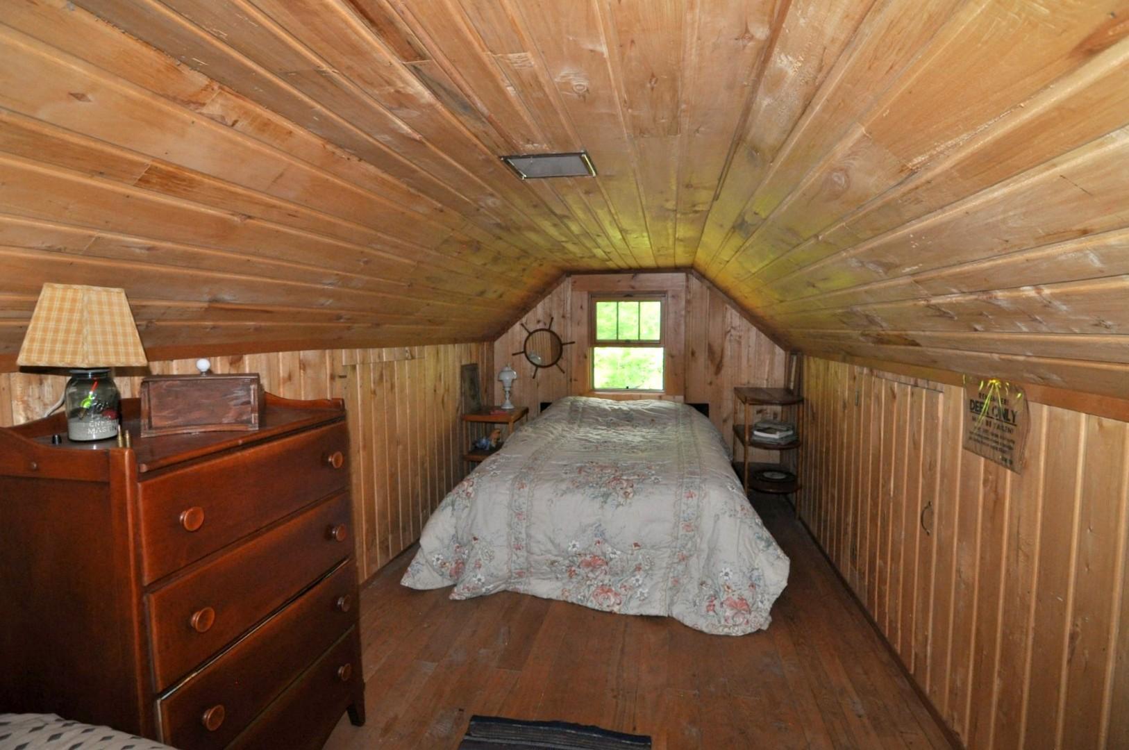 1955 single family home for sale at 1702 Kerr Lake Drive NW in Hackensack, MN — 4 bed, 1 bath (photo 8 of 17)