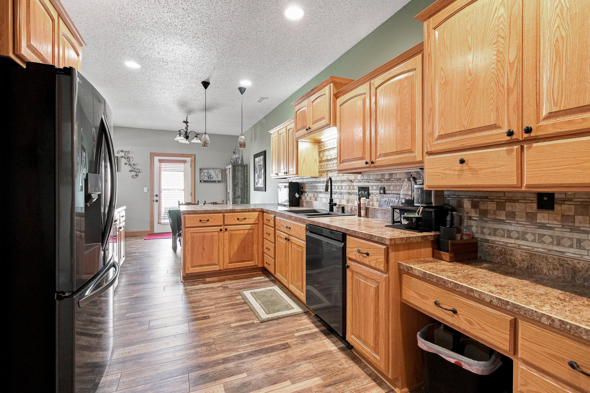 508 19th Avenue W, West Fargo ND 58078 - Photo 14 of 24